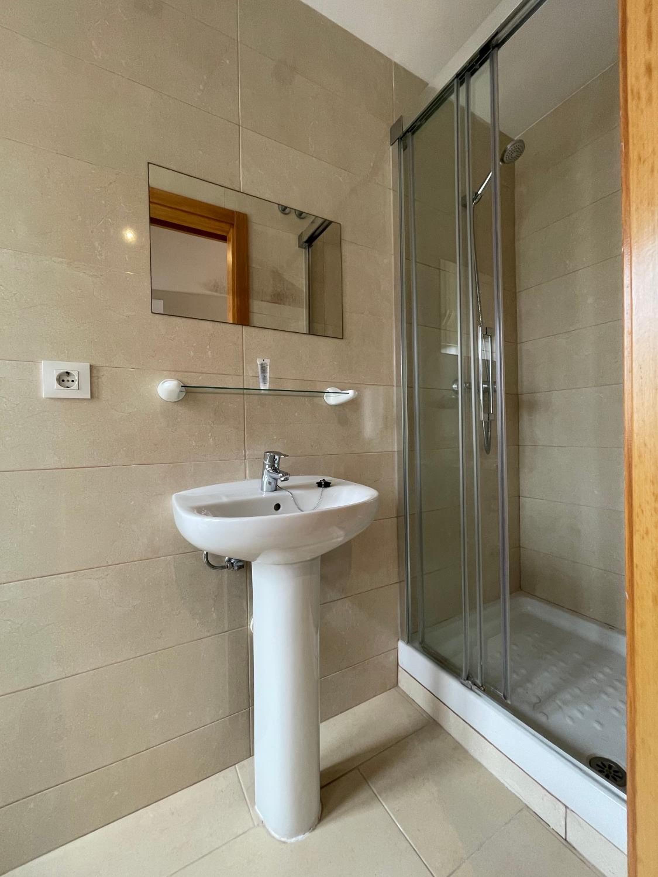 Standard Single Room photo 3