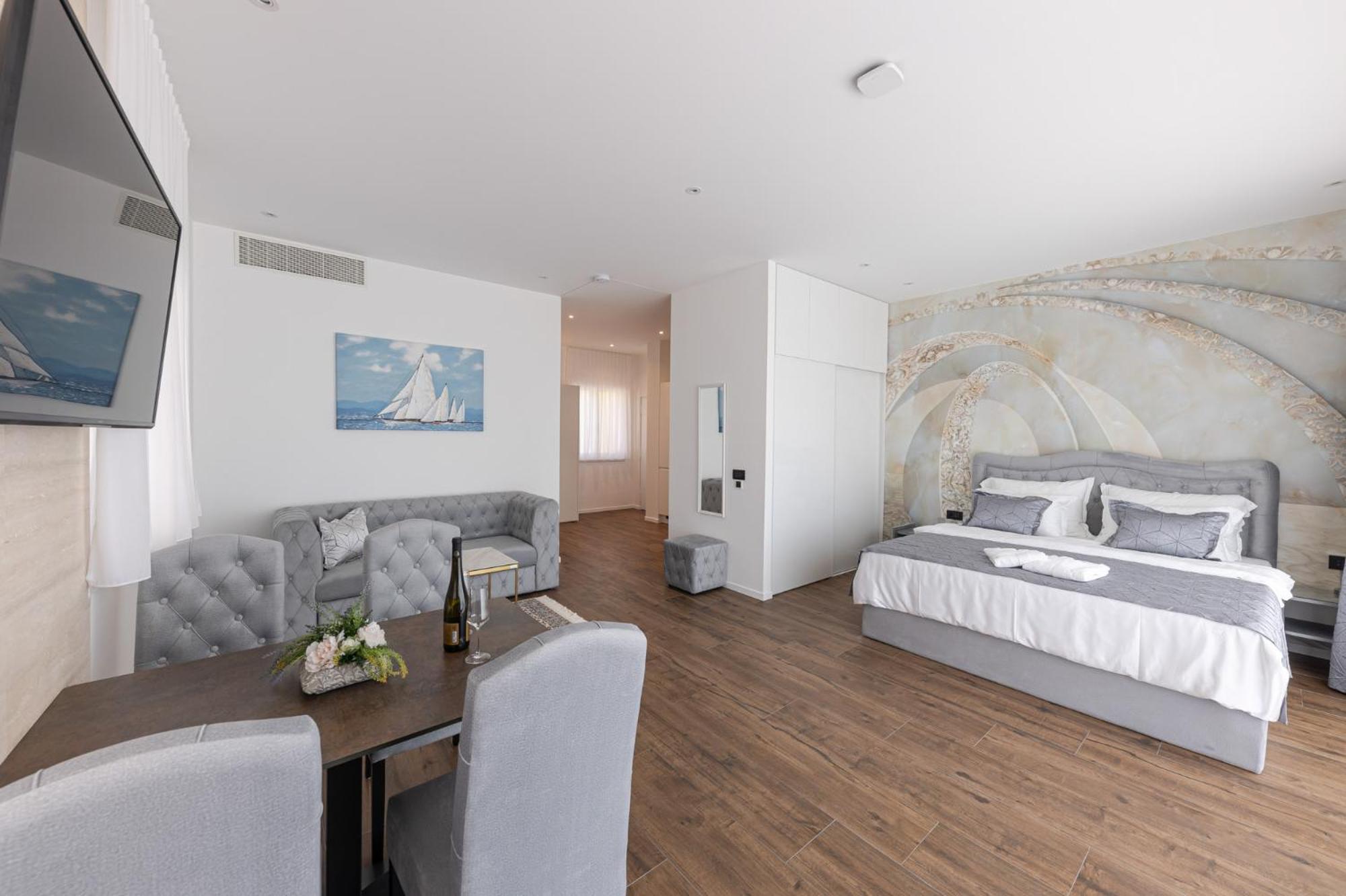 Apartment with Terrace