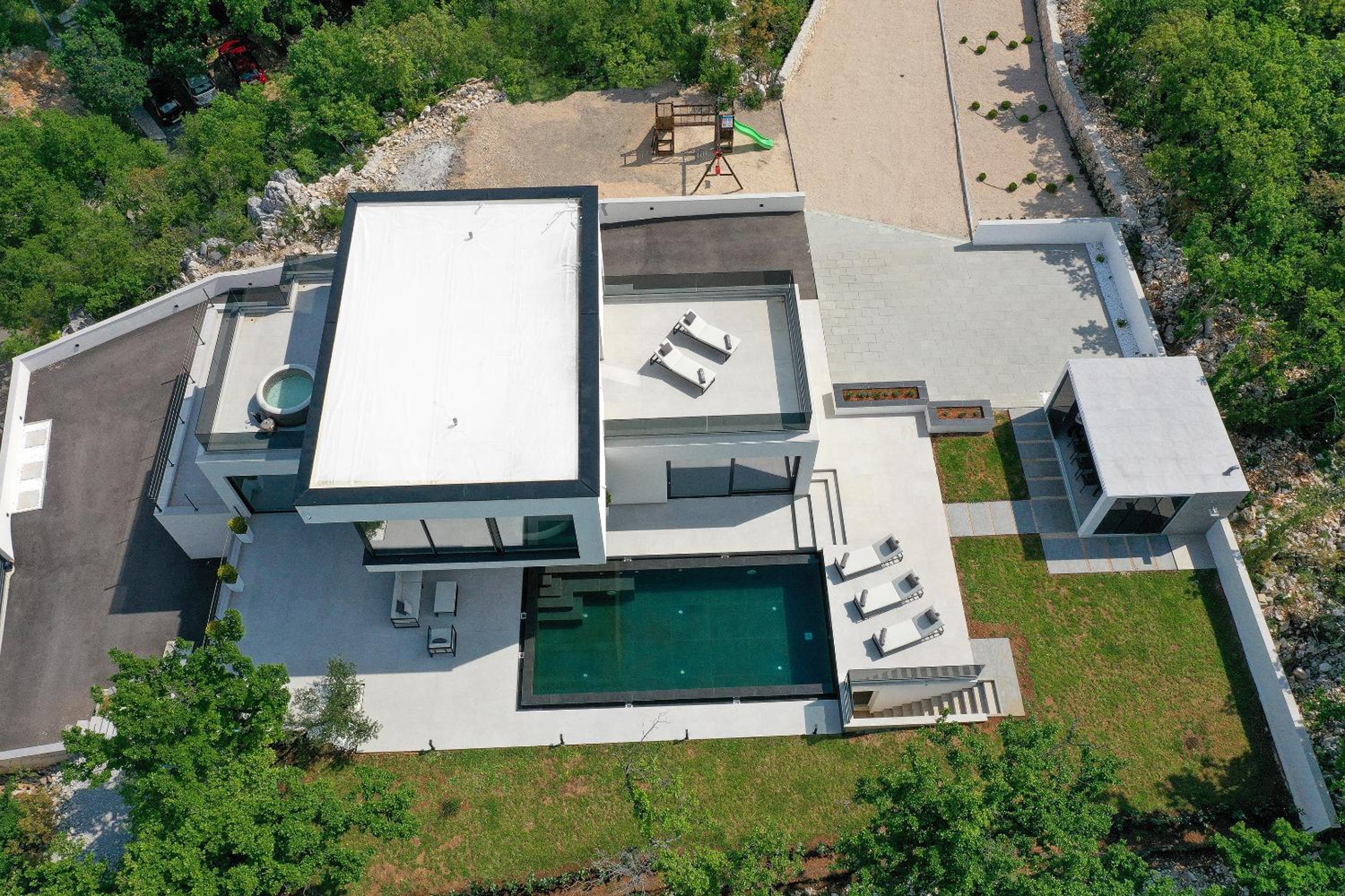 Villa with Private Pool photo 3