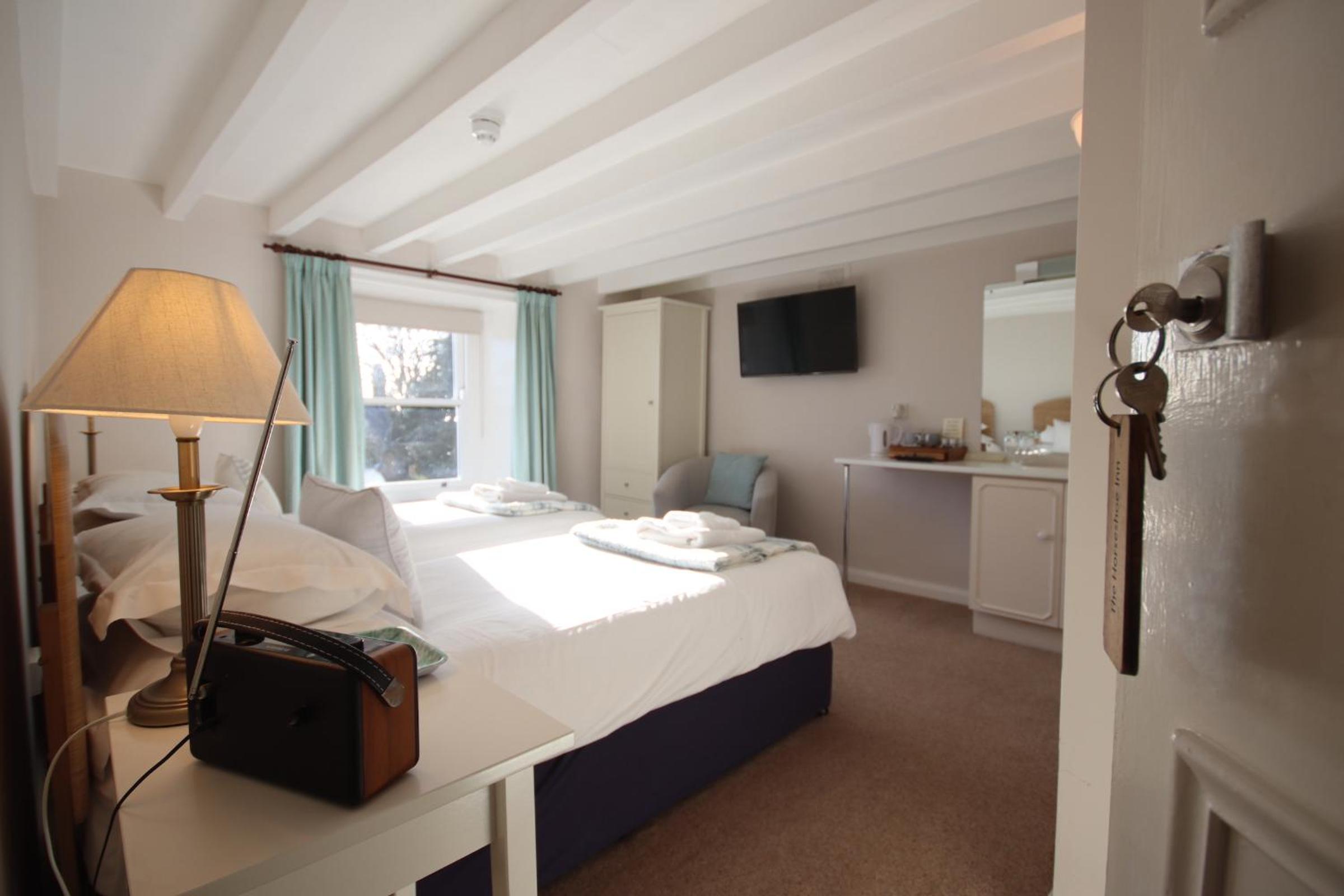 Standard Double or Twin Room photo 1