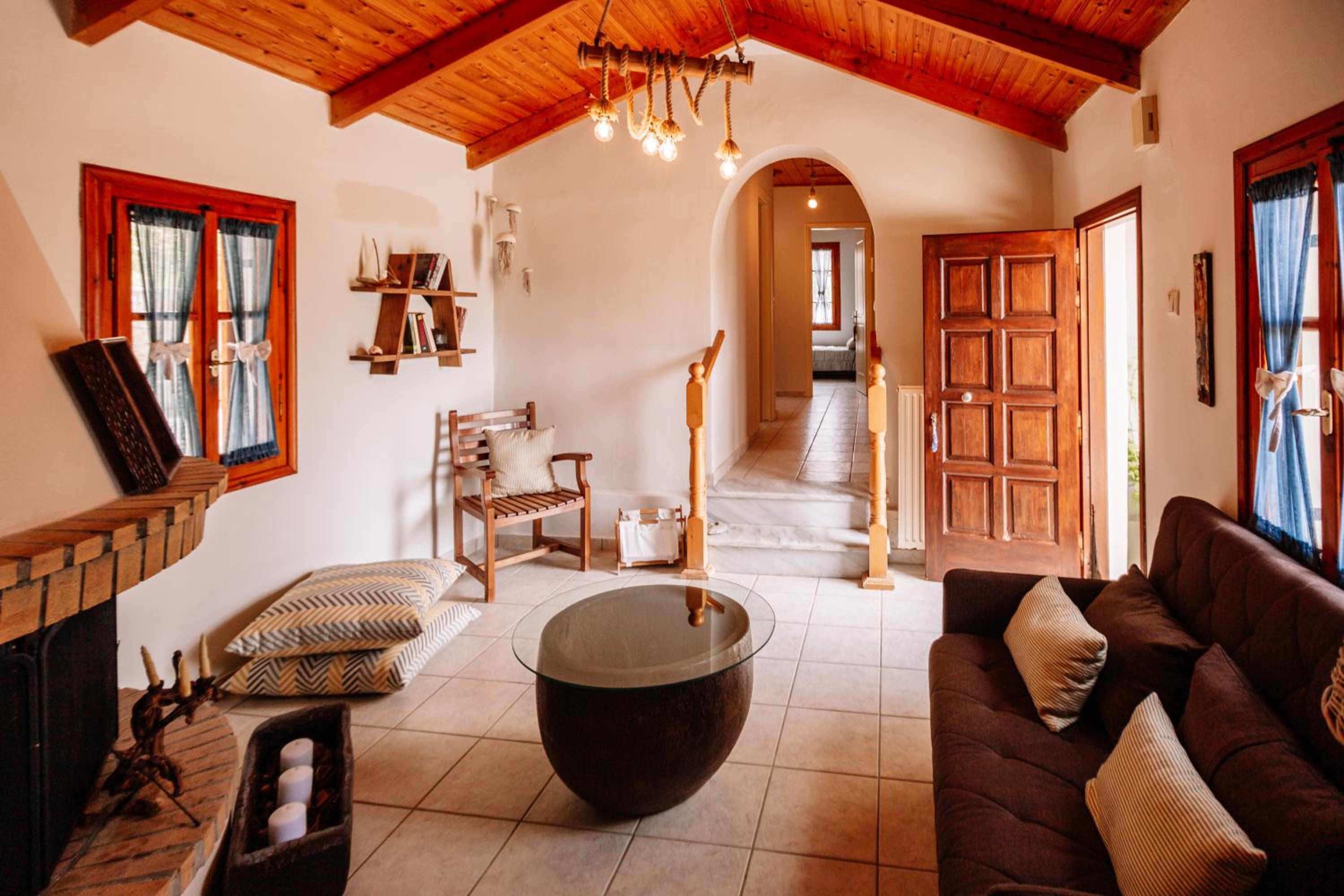 Three-Bedroom House photo 2