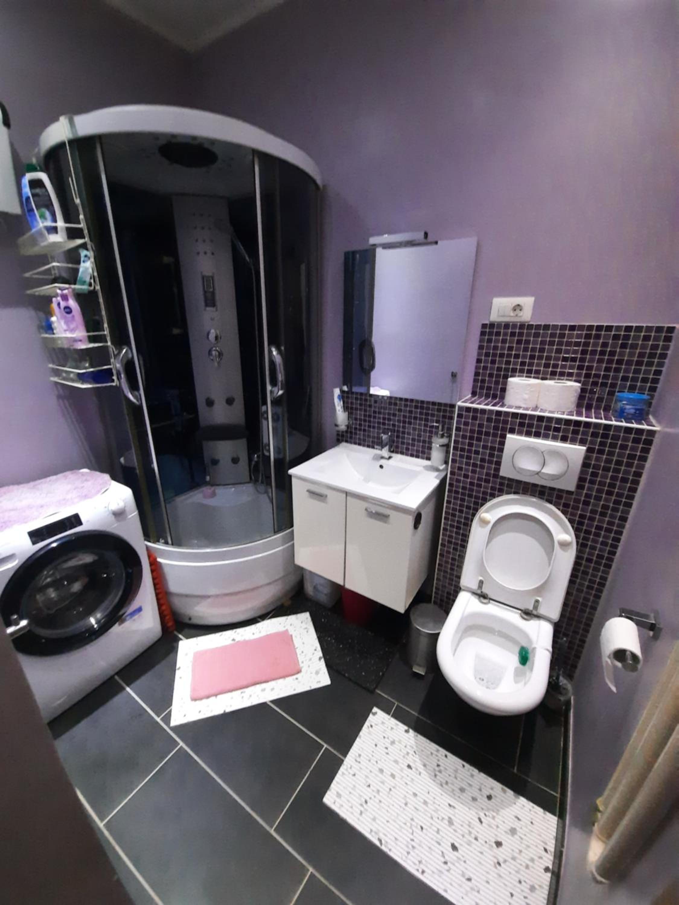 Three-Bedroom Apartment - Photo 14