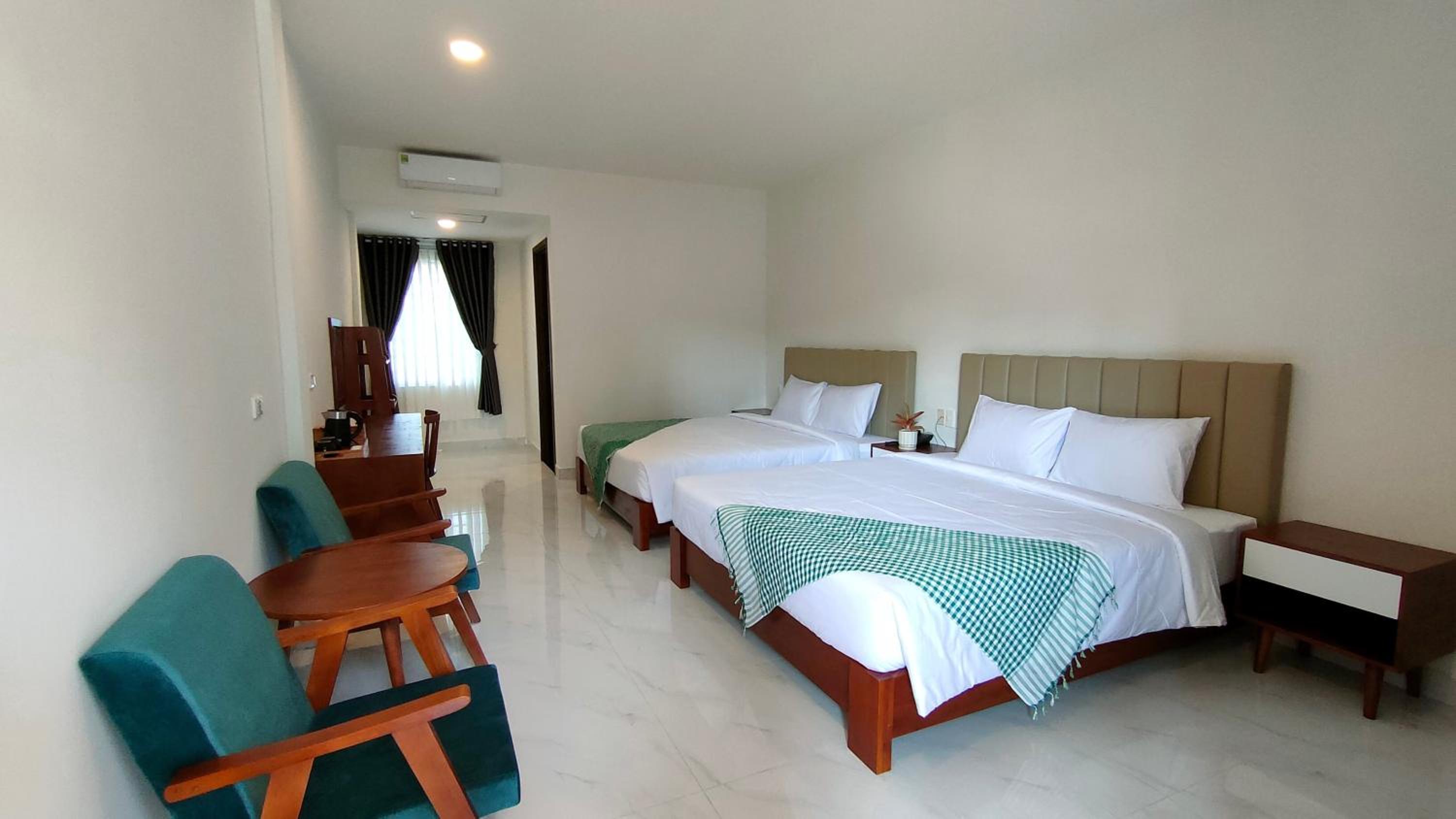 King Room with Garden View