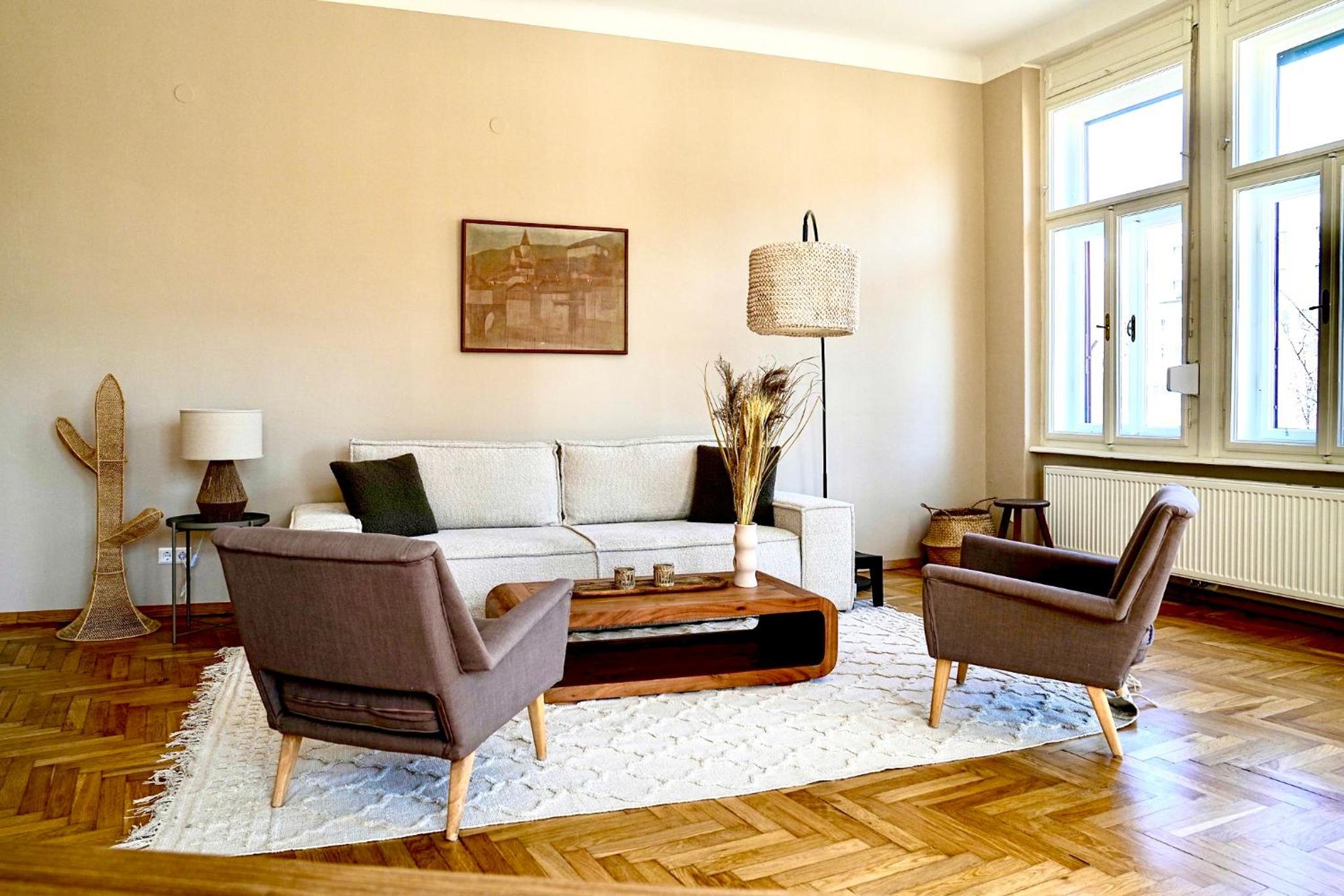 Two-Bedroom Deluxe Apartment with Balcony