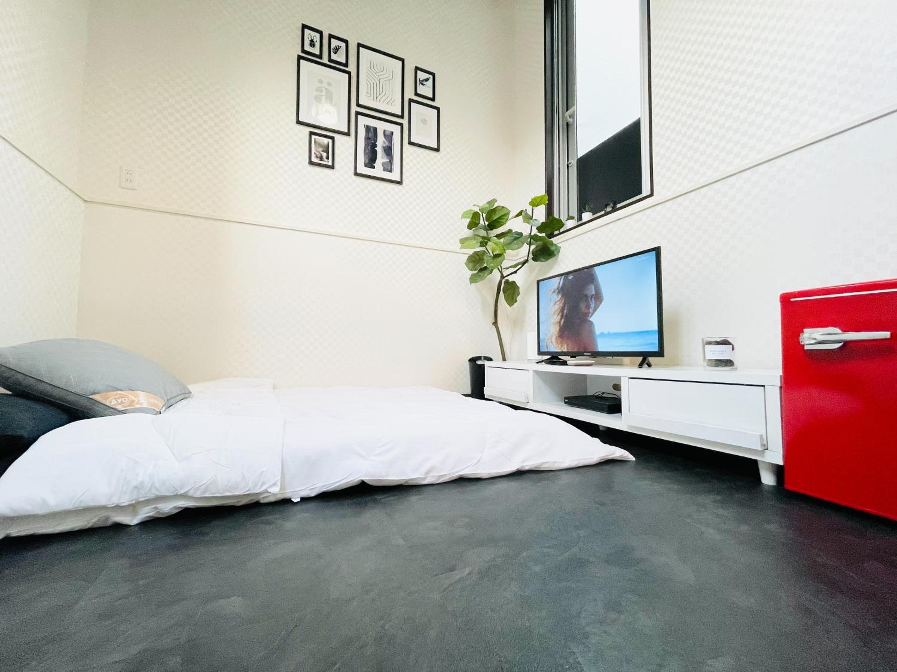 Apartment photo 2
