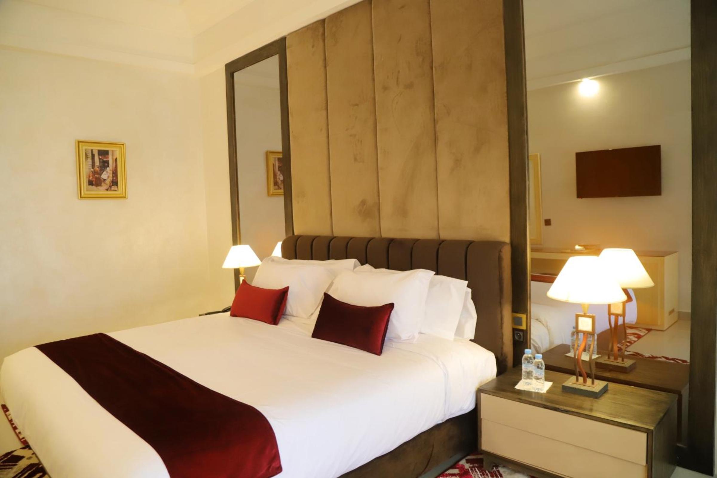 Standard Double Room photo 2