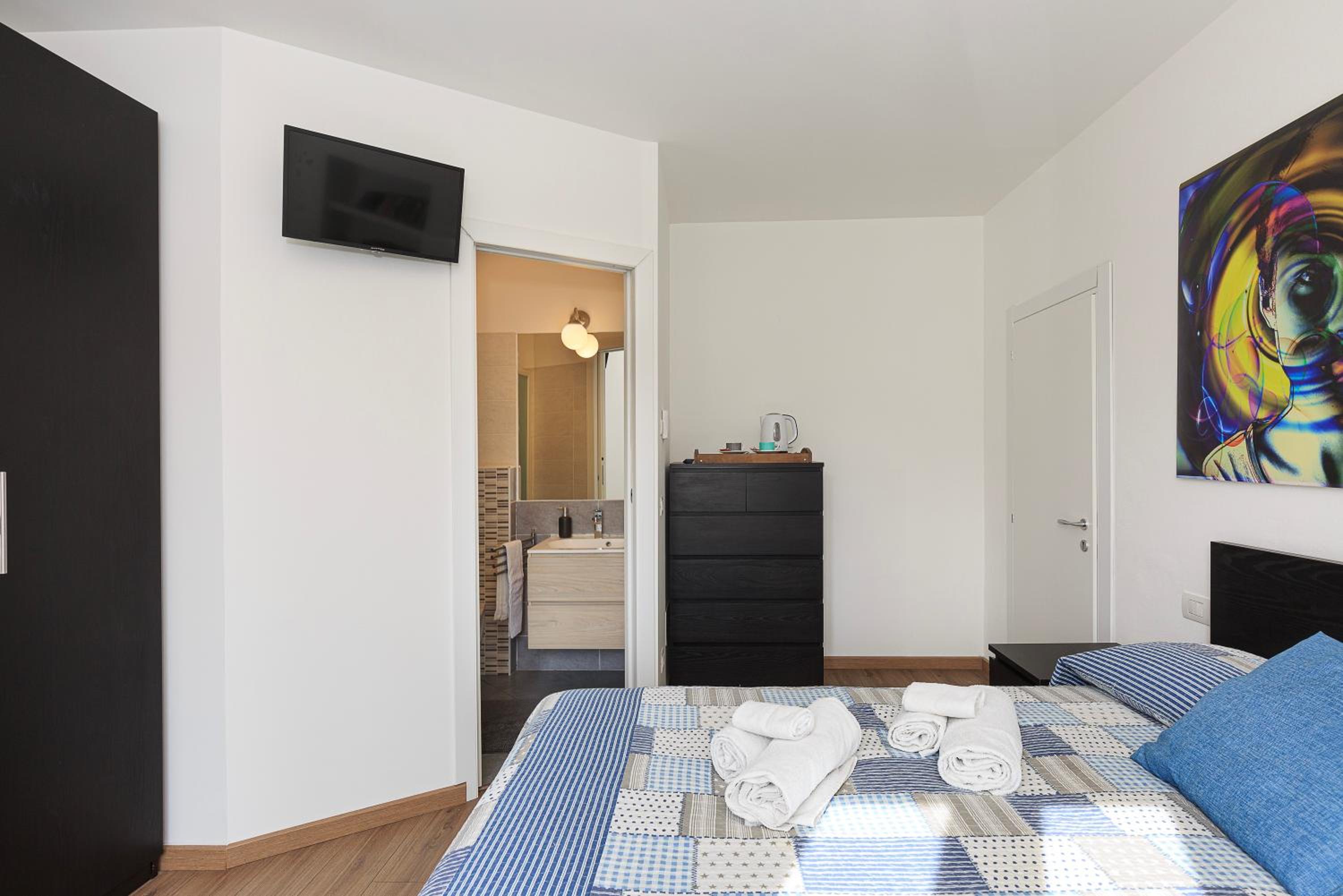 Double Room with Private Bathroom photo 3