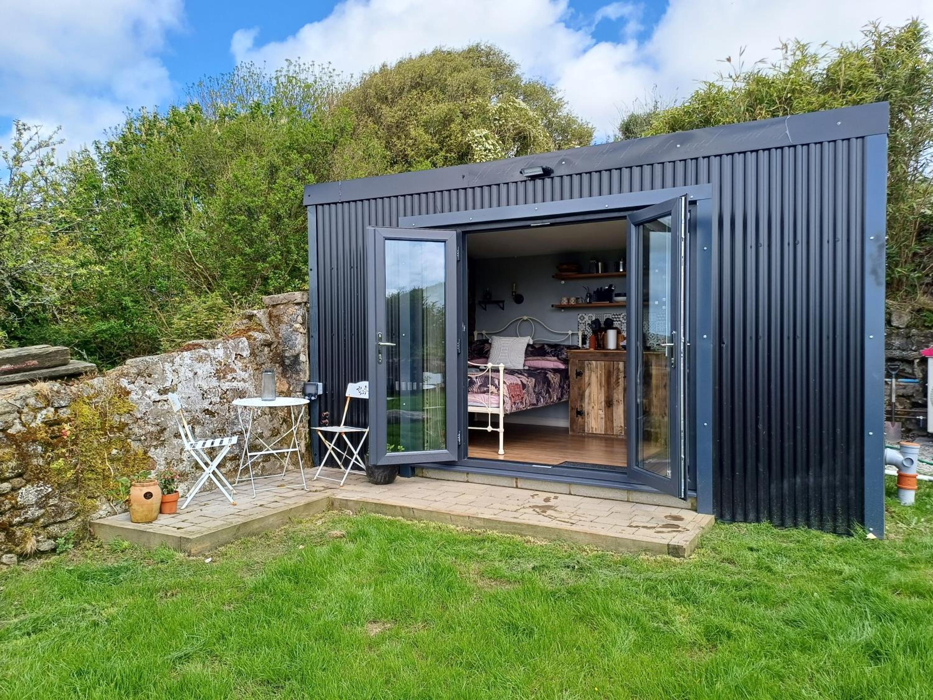 Studio with Garden View photo 1