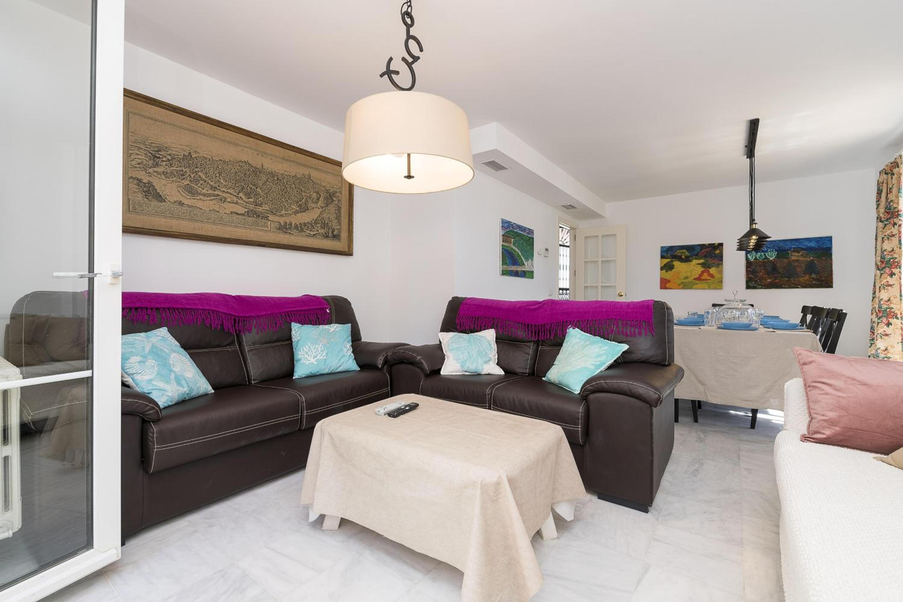 Casa de cinco habitaciones