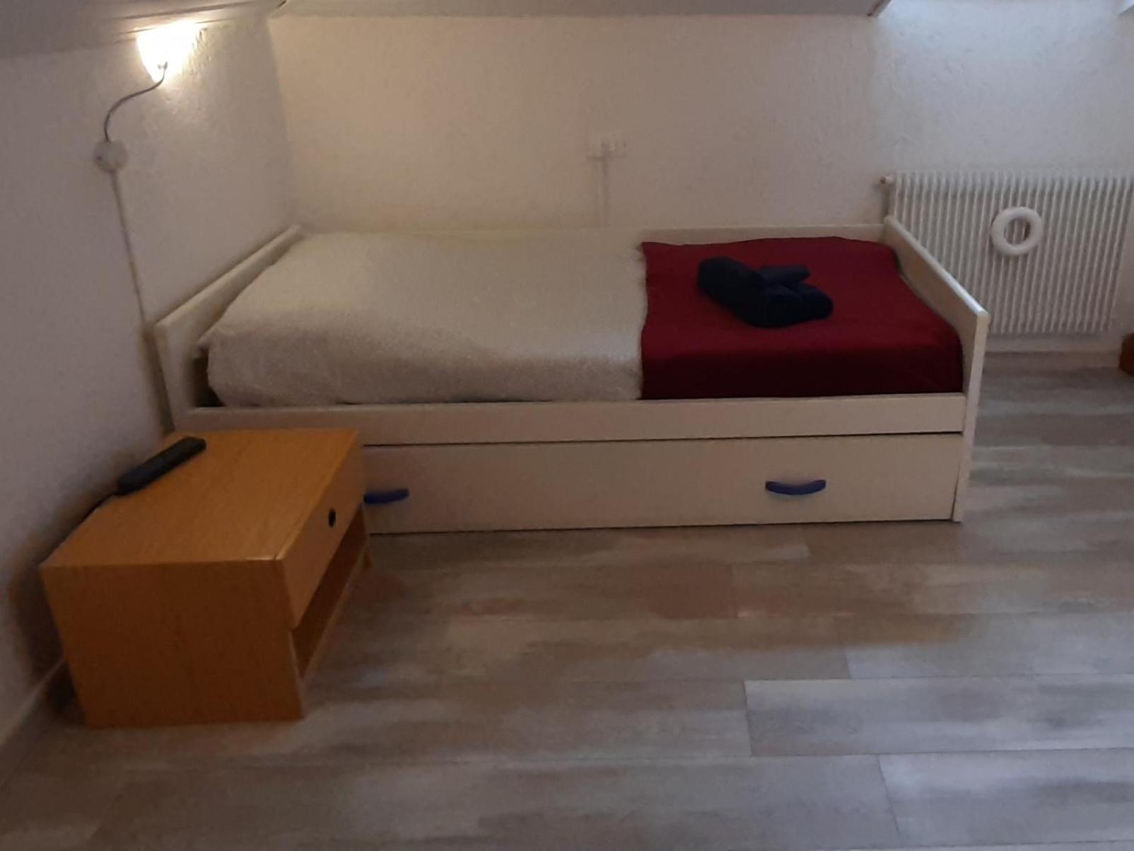 Two-Bedroom Apartment photo 2
