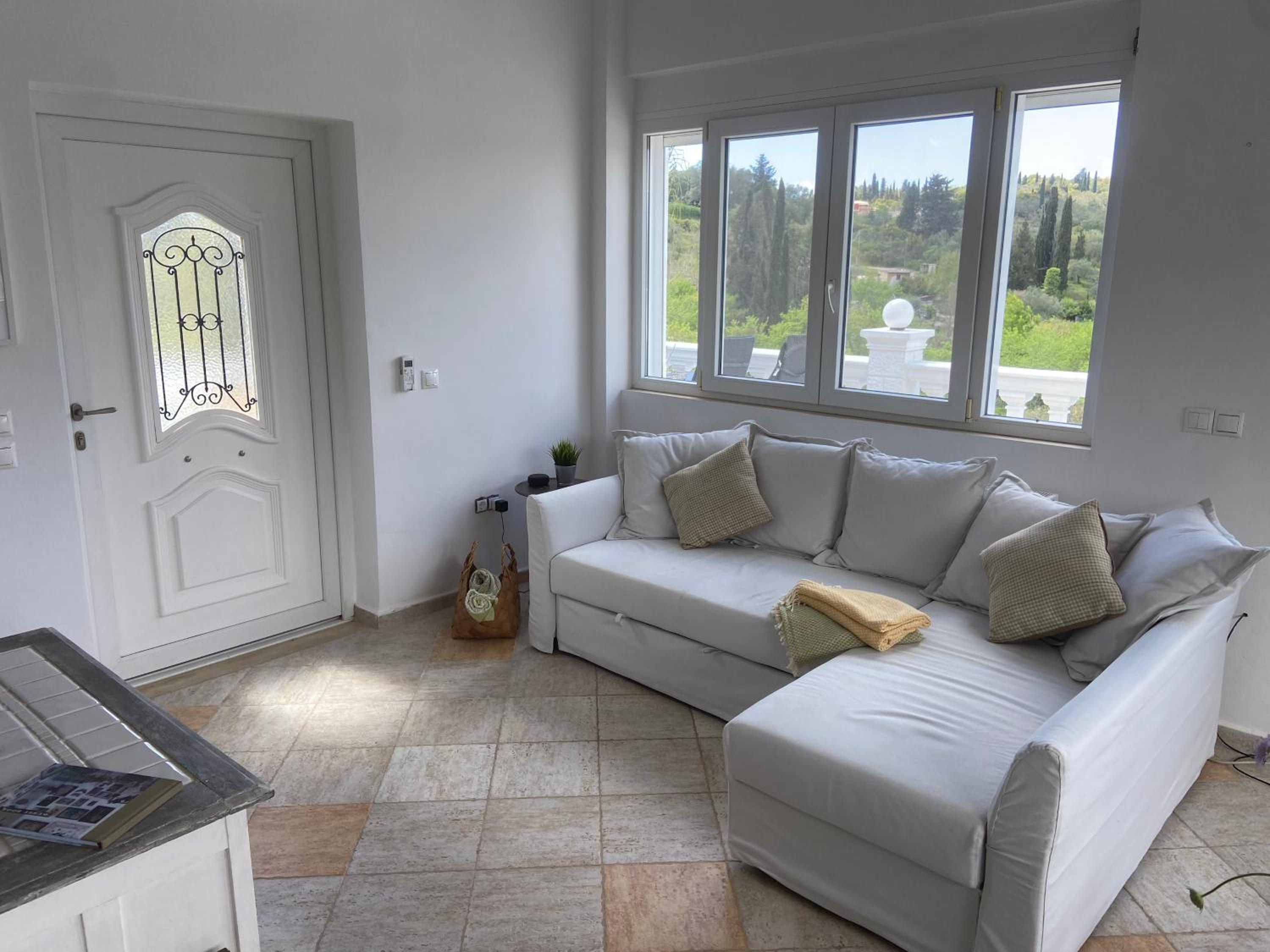 Villa photo 1