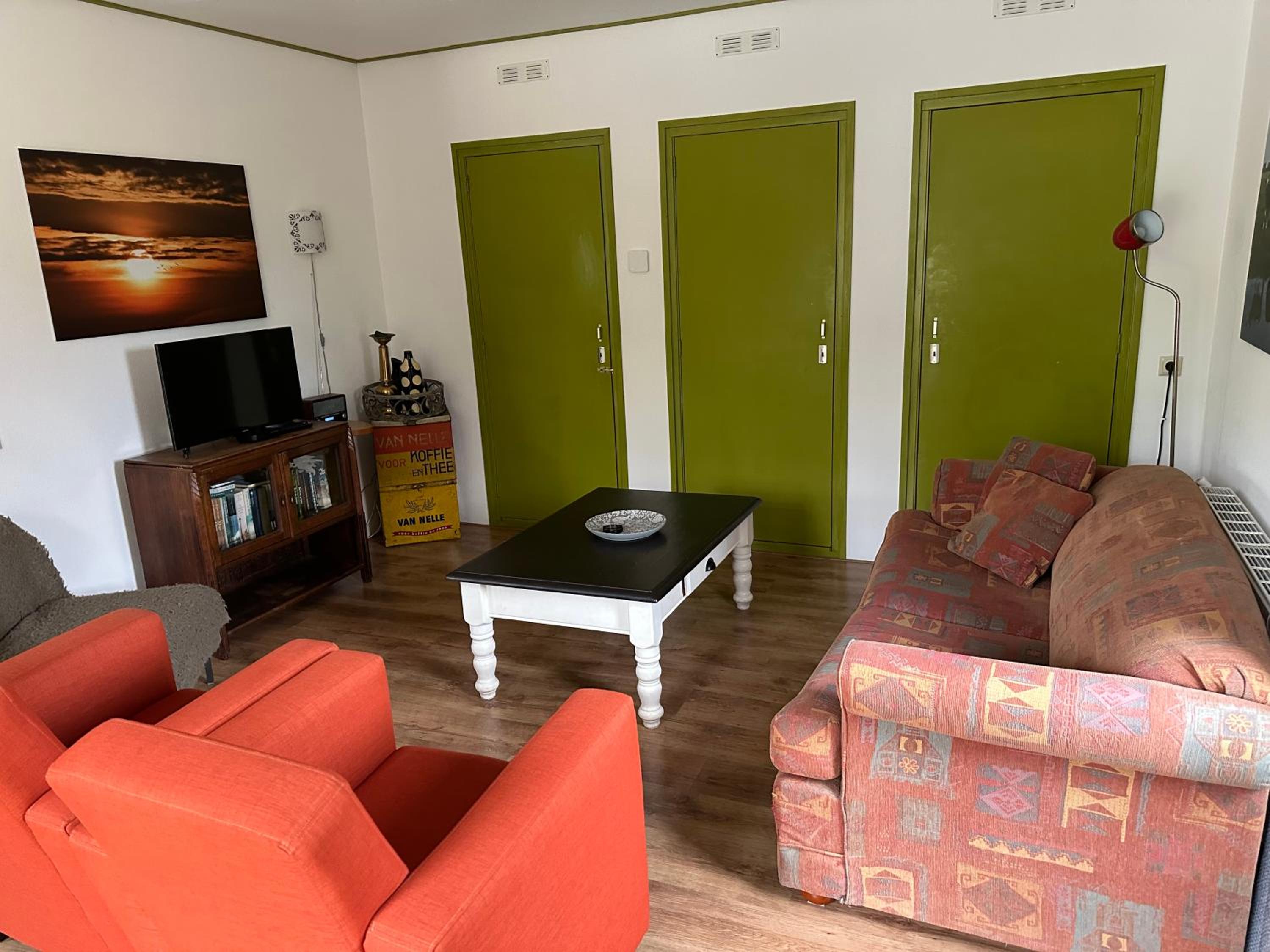 Two-Bedroom House photo 2