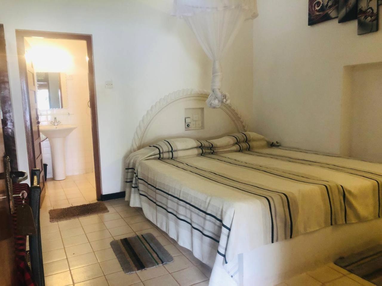 Double Room with Lake View