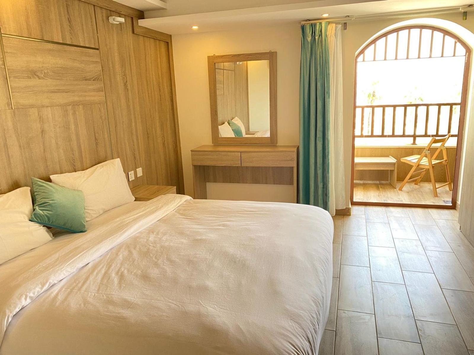 Junior Suite with Sea View photo 3