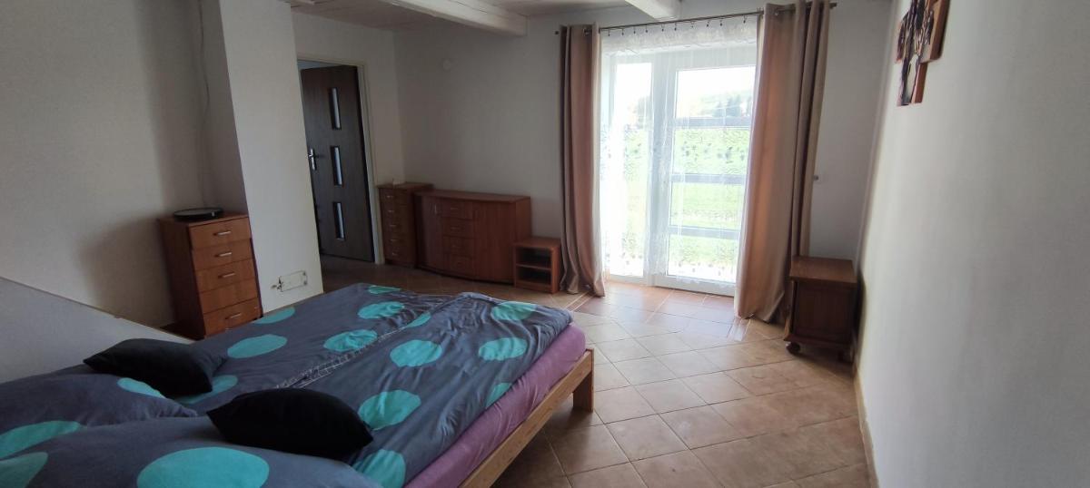 One-Bedroom House photo 1