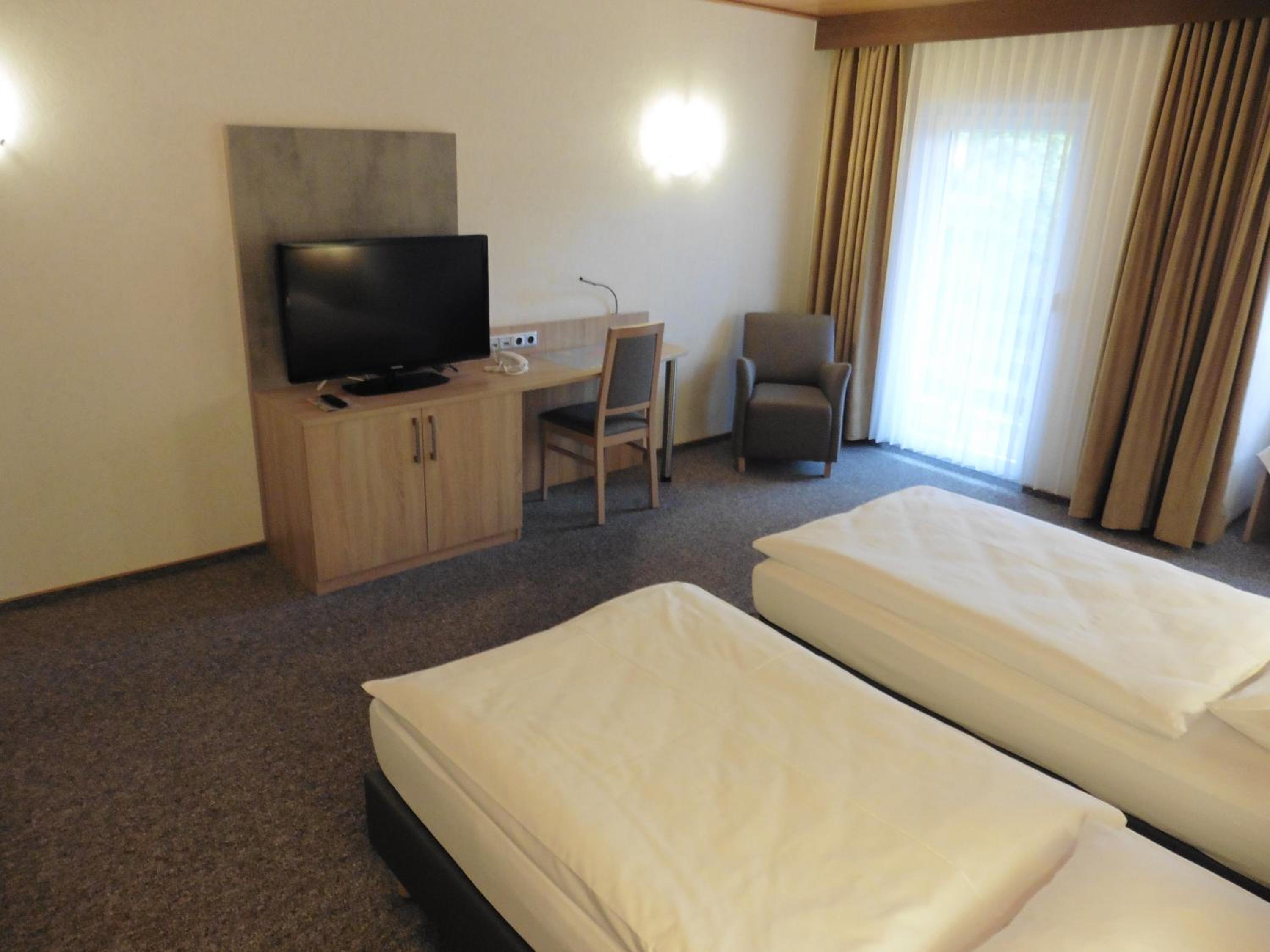 Double Room with Balcony photo 3