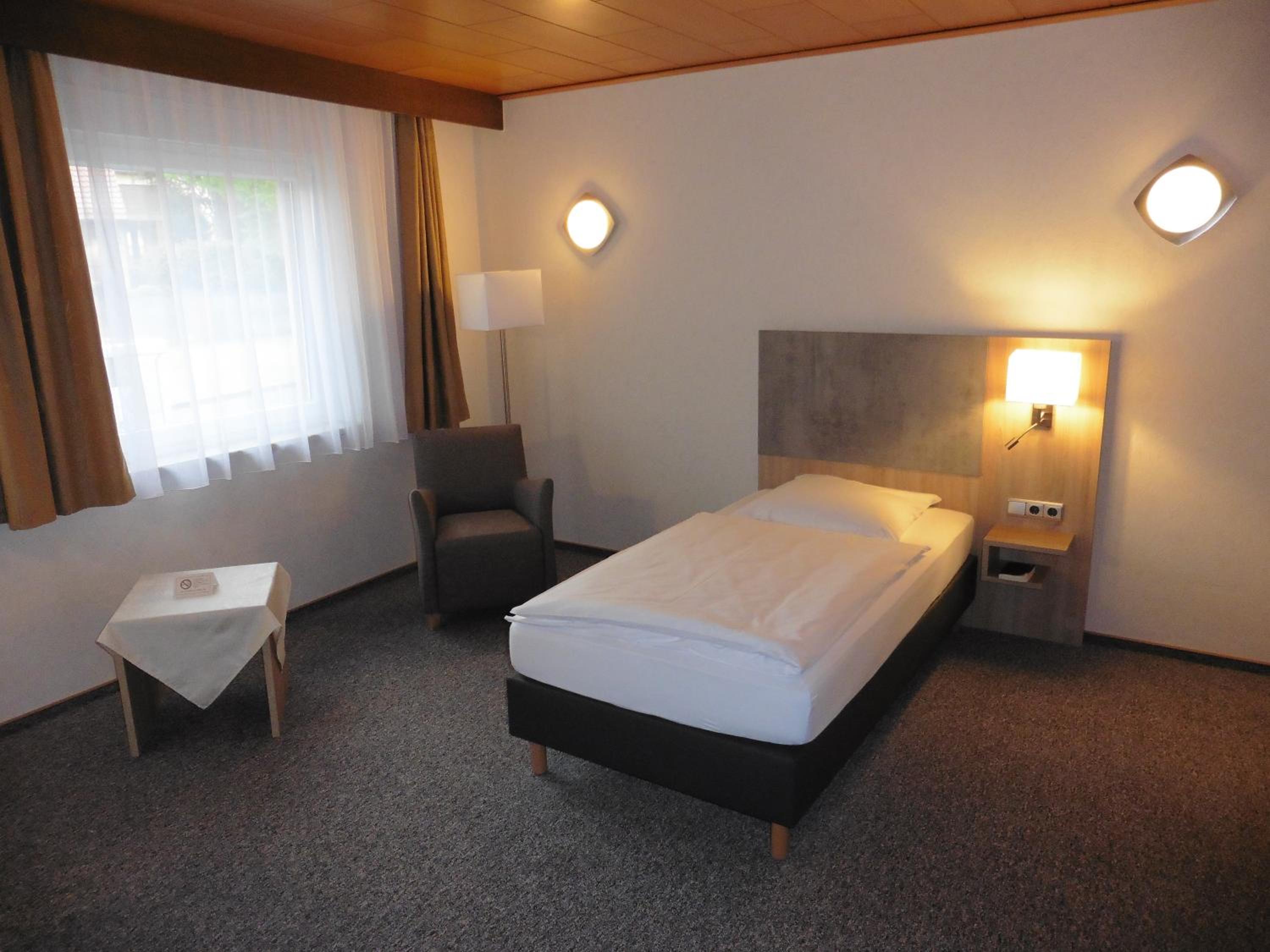 Standard Single Room photo 3
