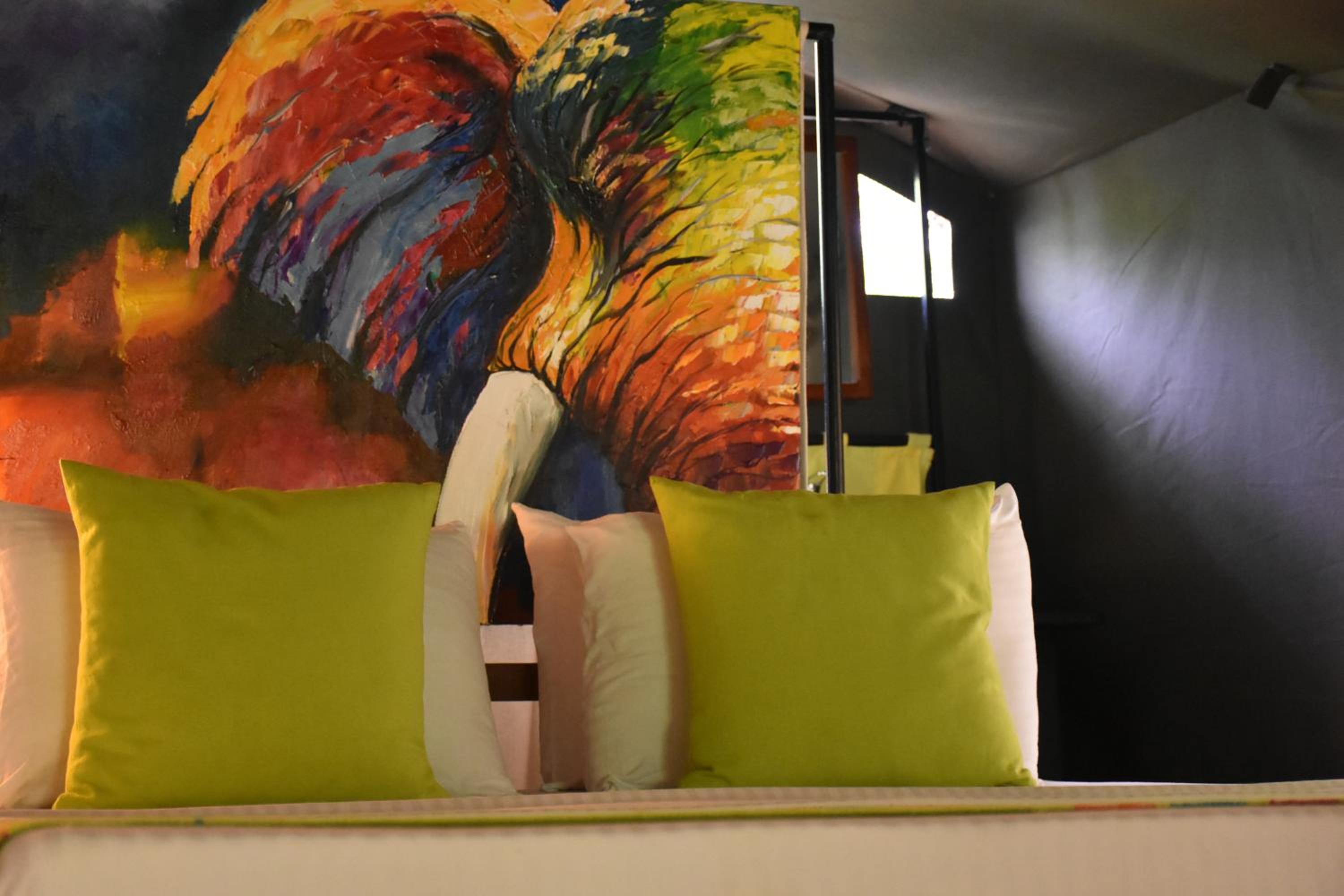 Glamping suite bordering wilpattu with guided safari  photo 1