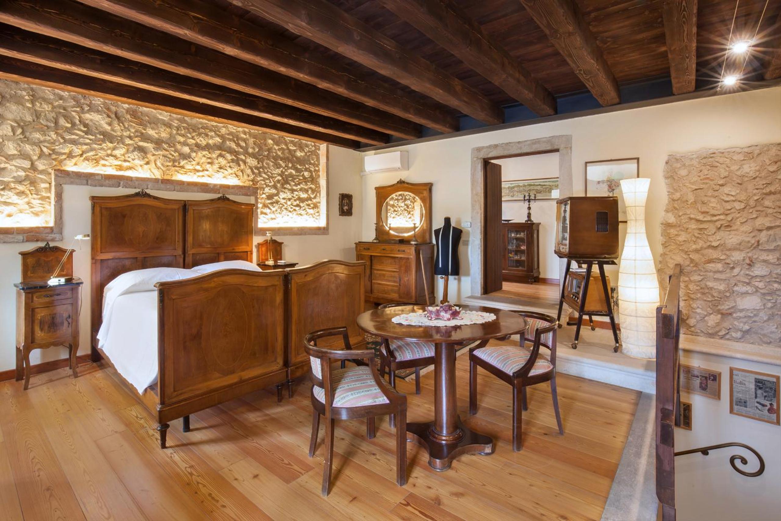 Villa with Private Pool photo 1
