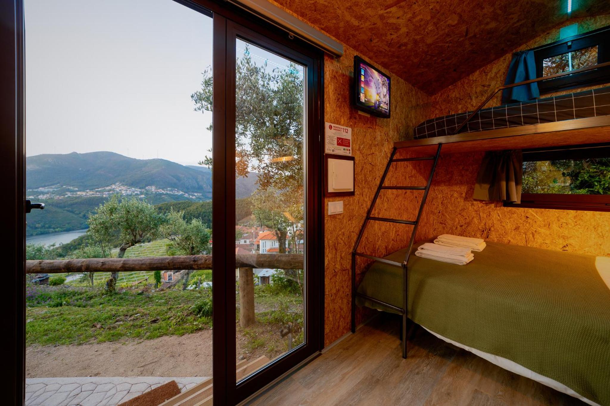 Triple Room - Photo 9