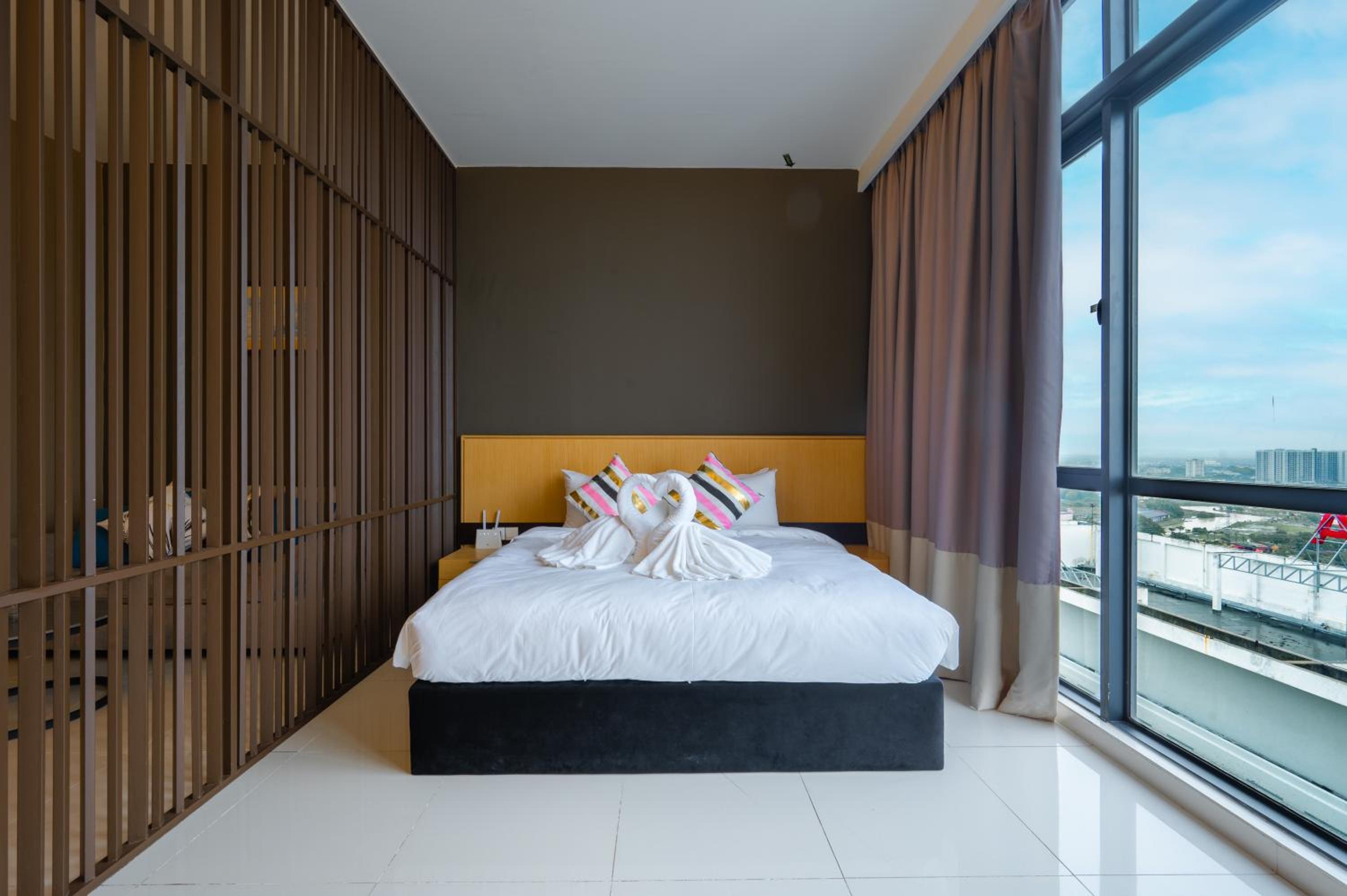 Executive King Suite