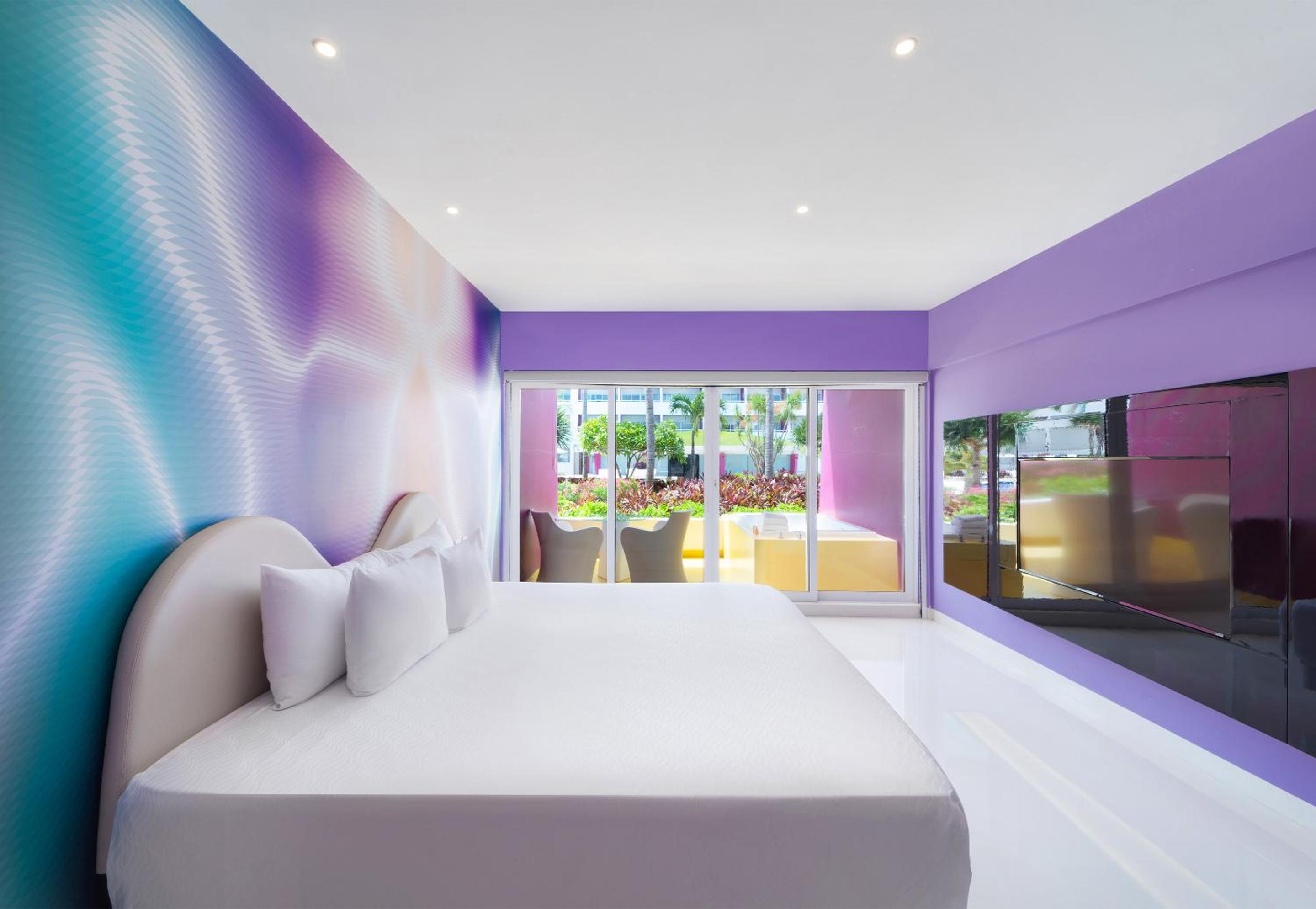 Plush Jacuzzi