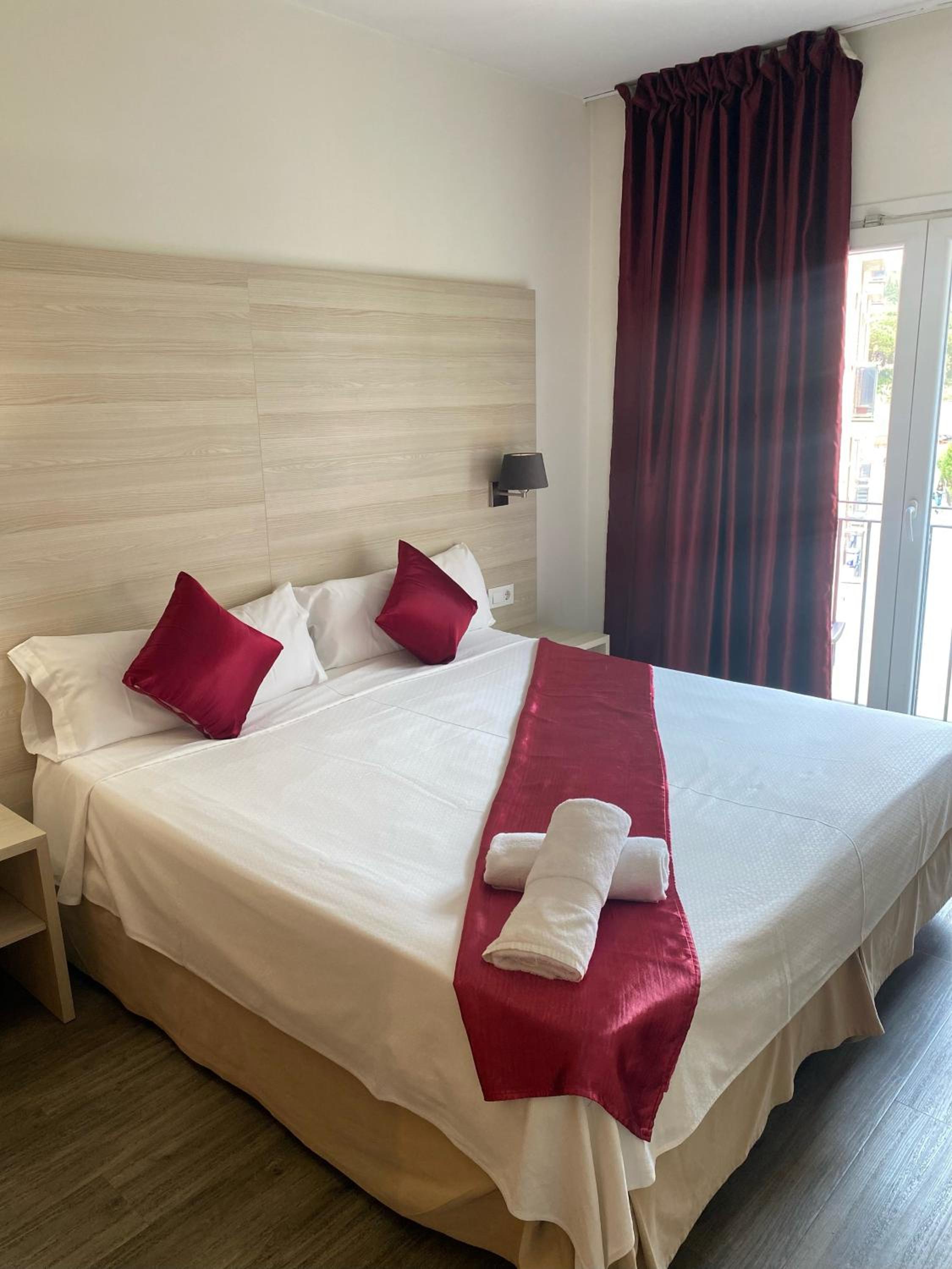 Habitación Doble con Balcón