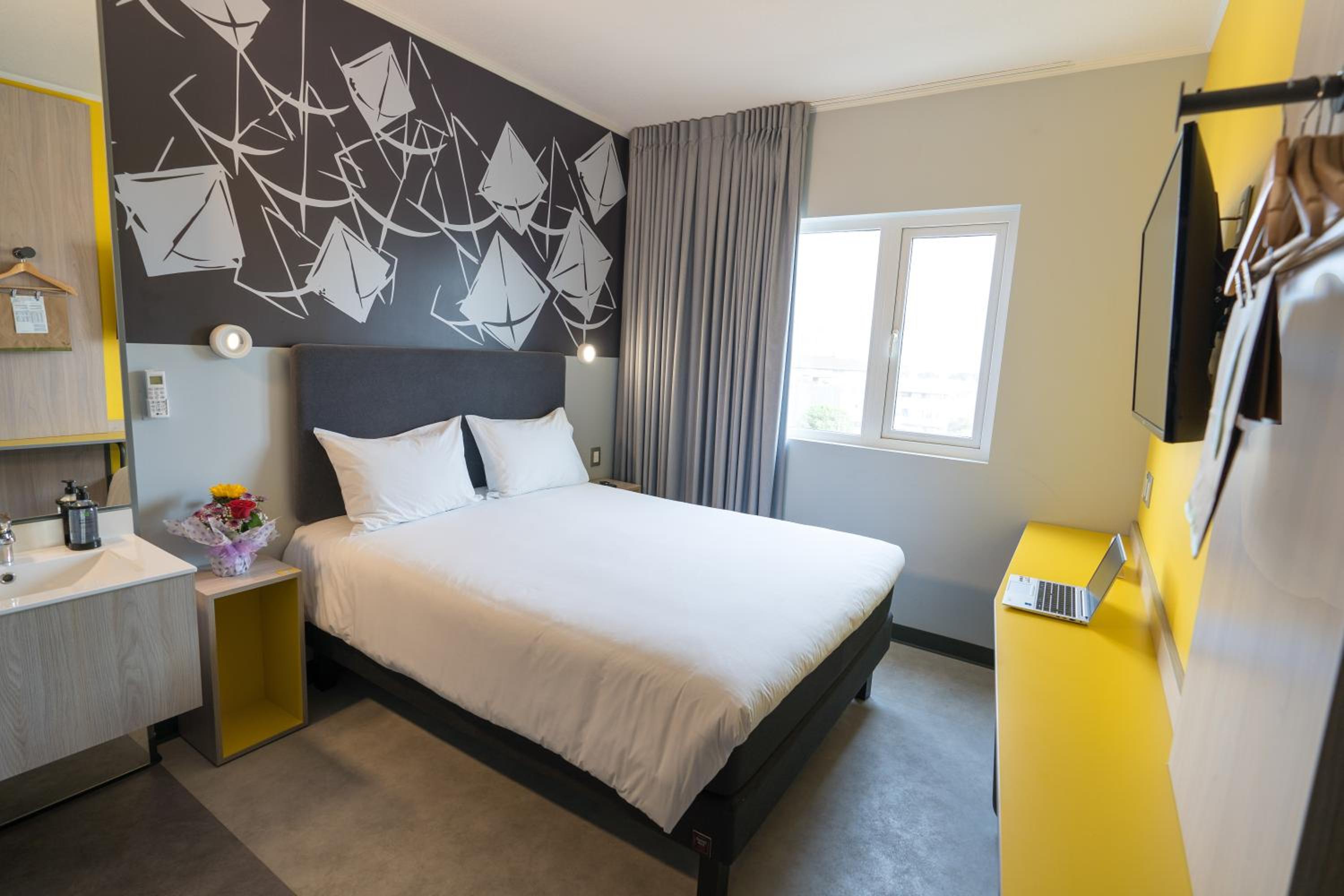 Standard Double Room - Photo 1
