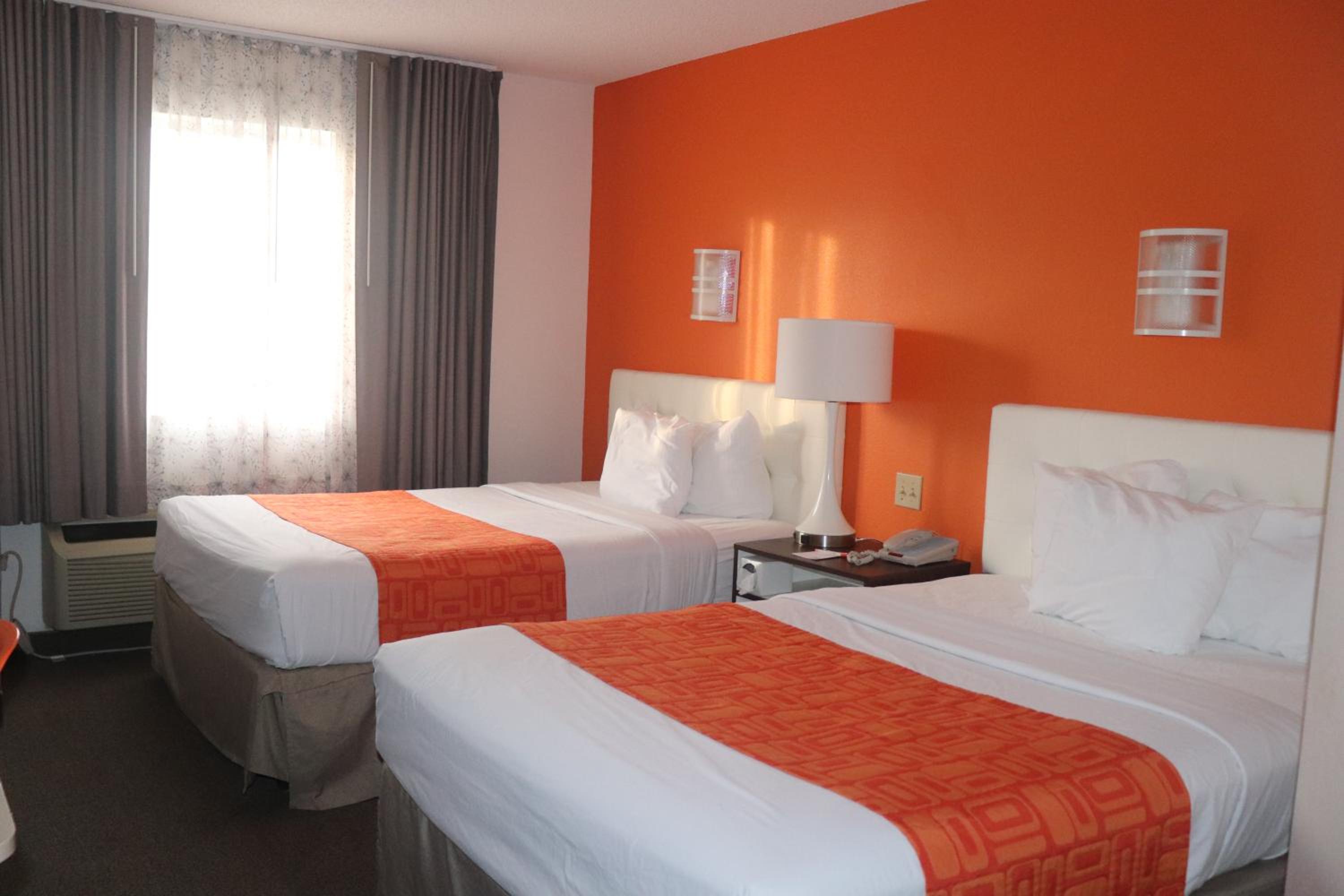 Double Room with Two Double Beds - Non-Smoking - Photo 5