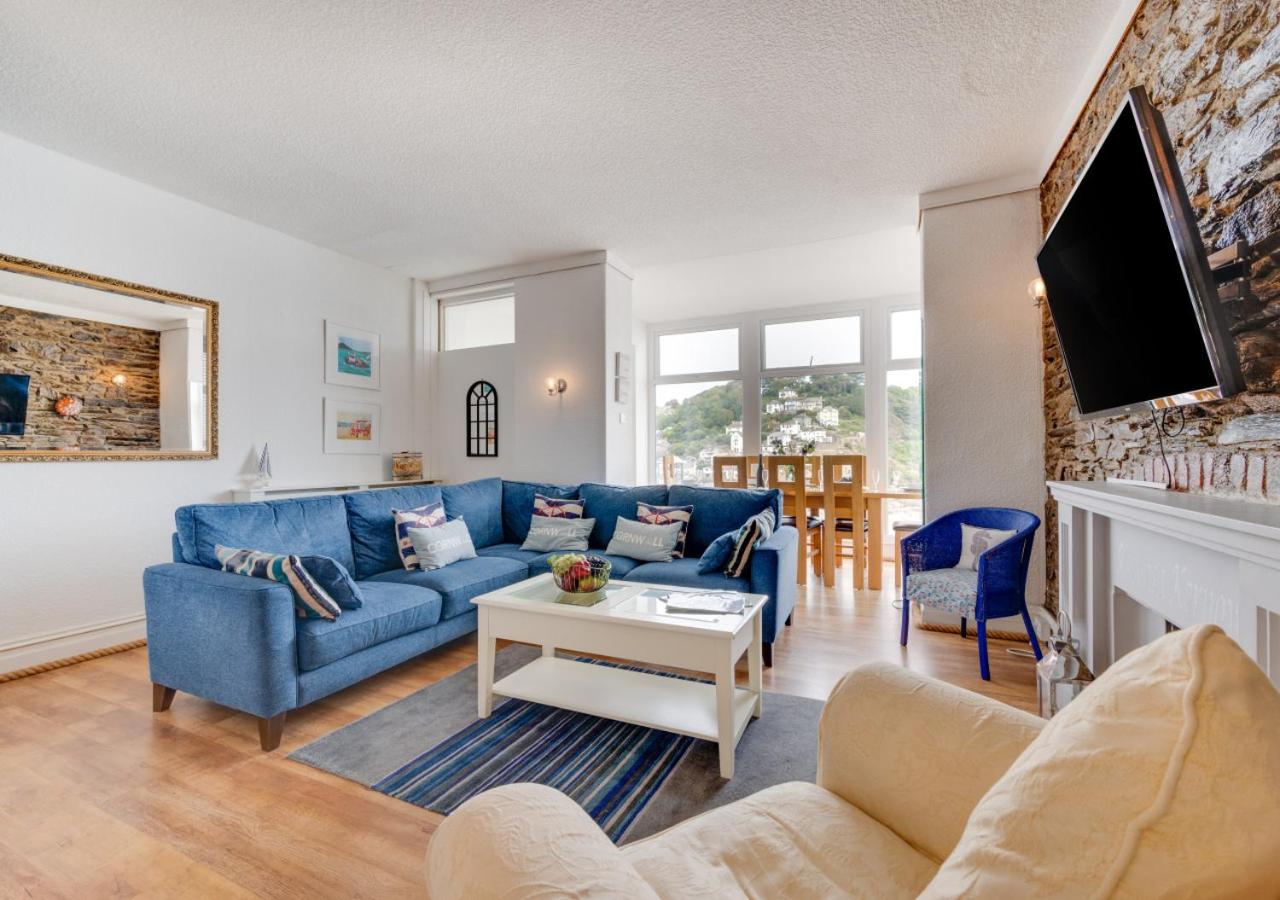 Four-Bedroom House photo 1