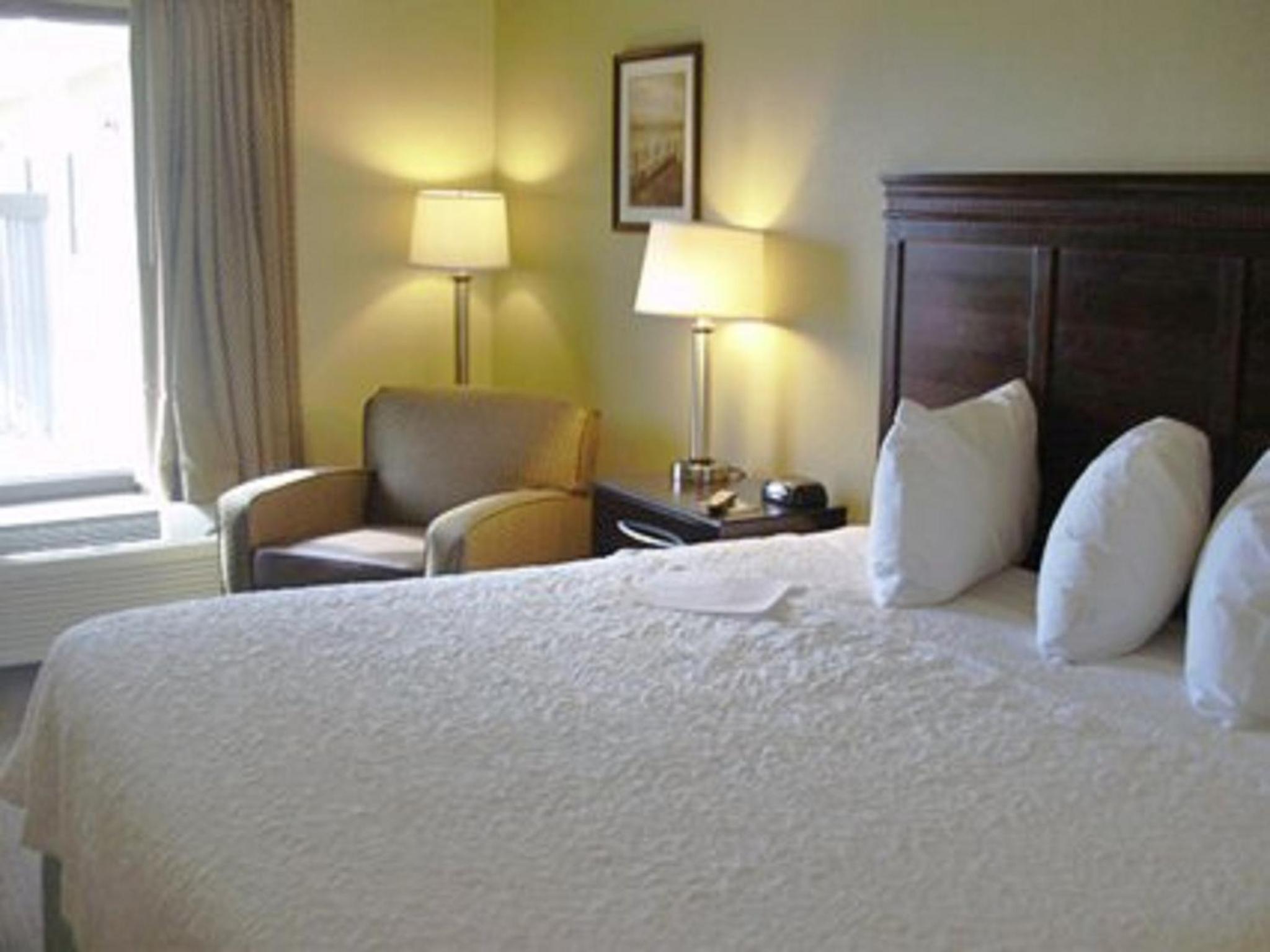 King Room with Spa Bath - Non-Smoking - Photo 1