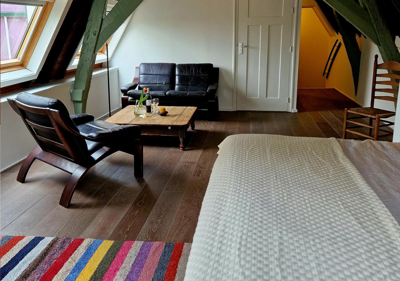 Large Double Room - Photo 4