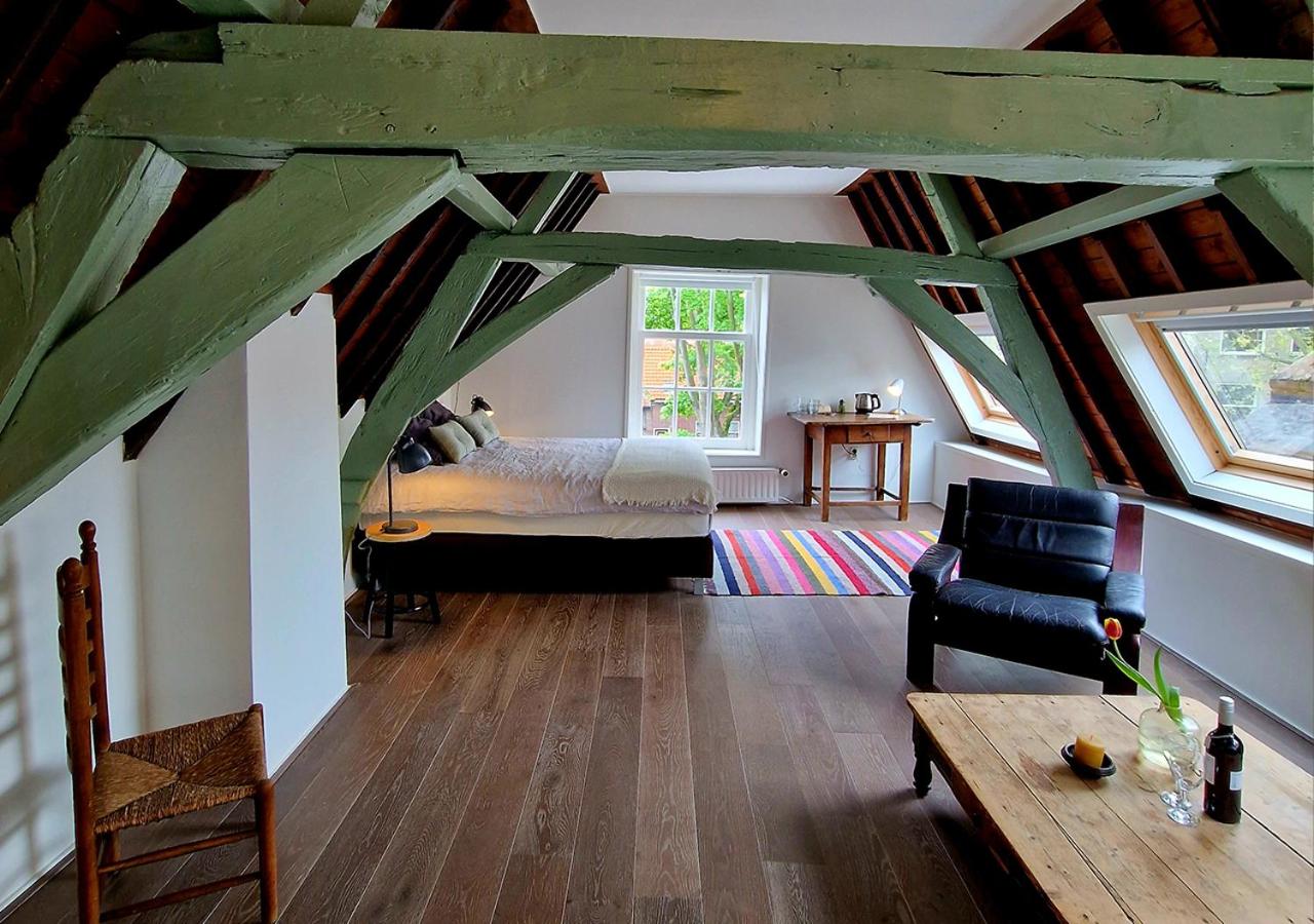 Large Double Room - Photo 6