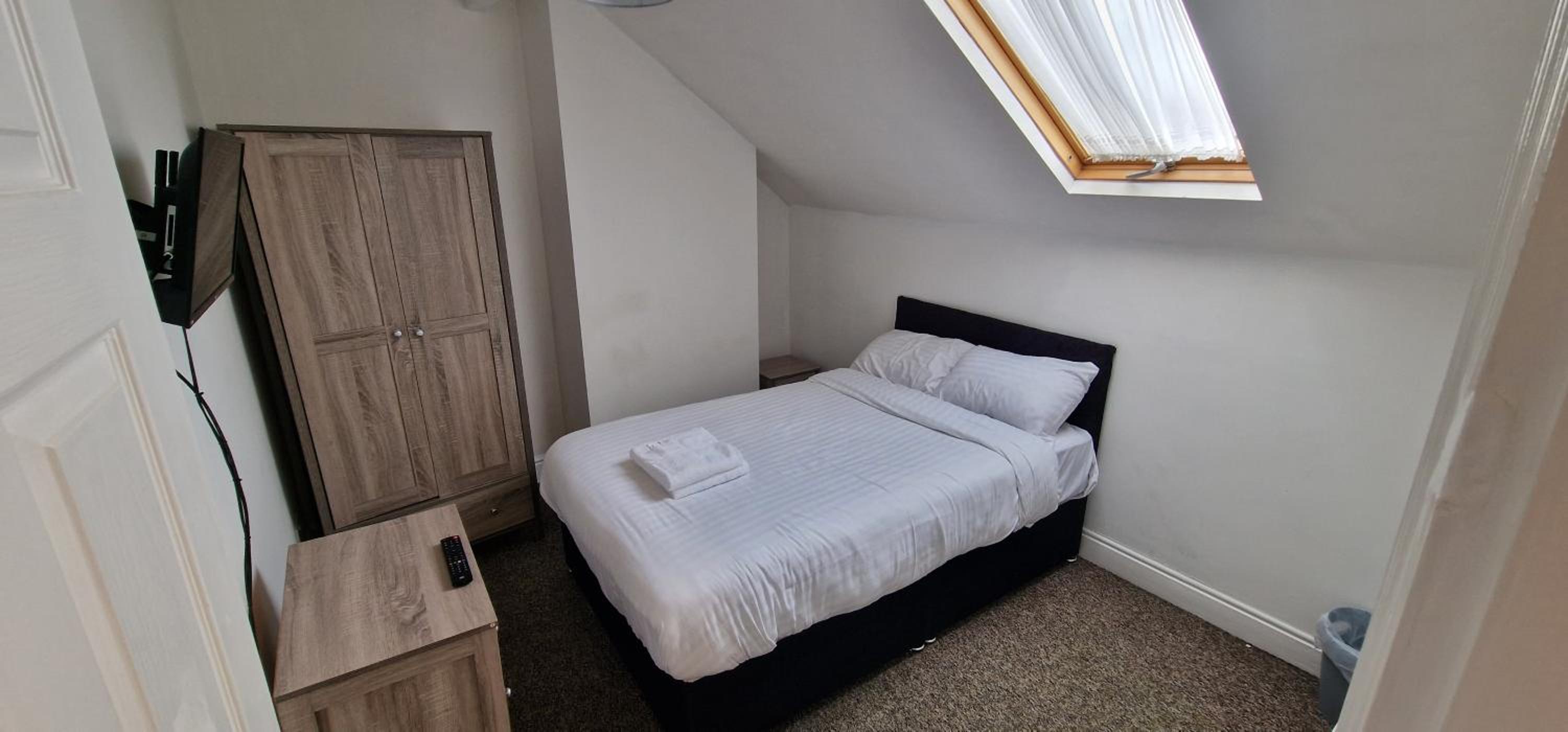 Deluxe Double Room - Photo 1