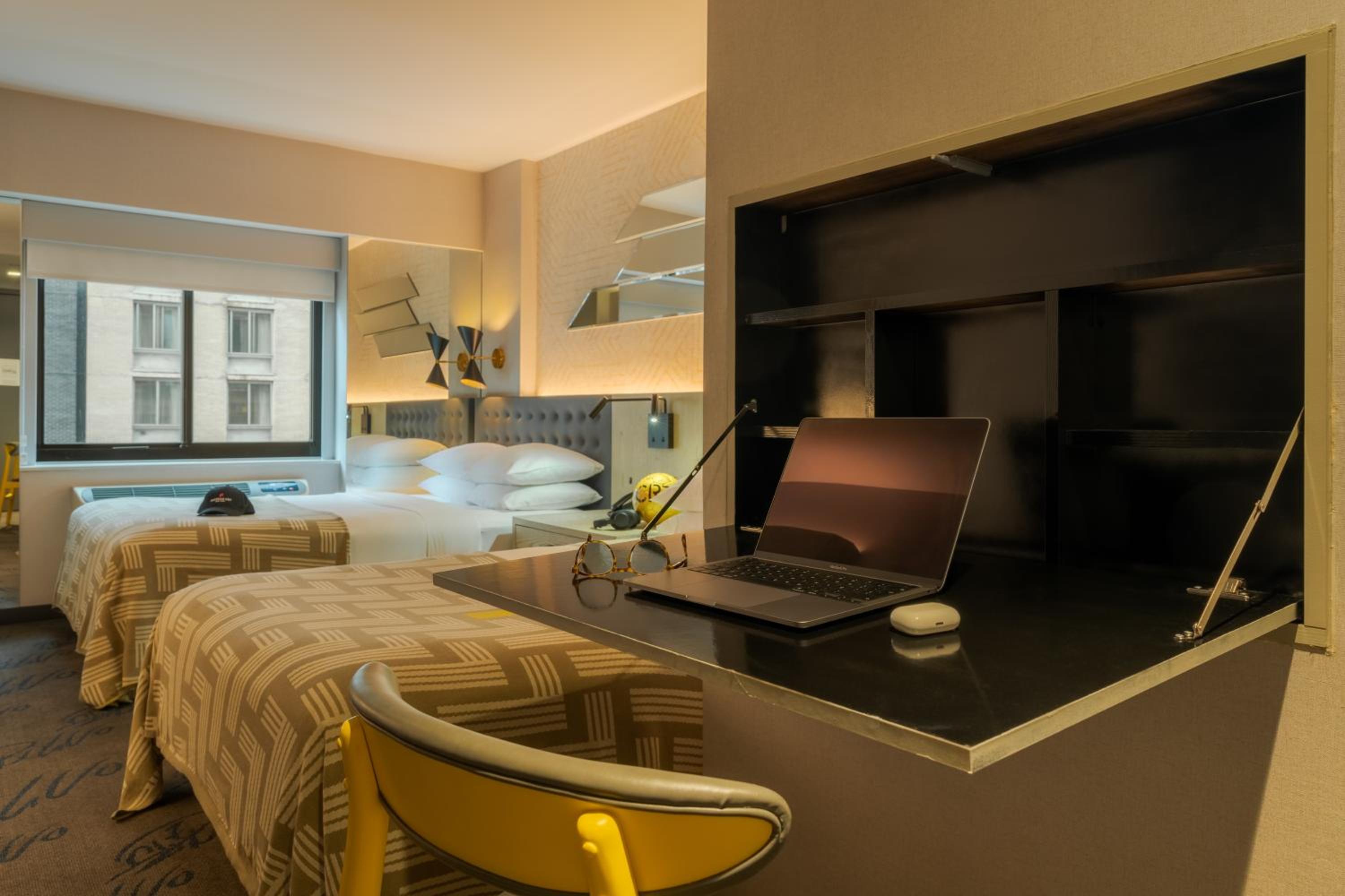 ADA - Superior Double Room with Two Double Beds