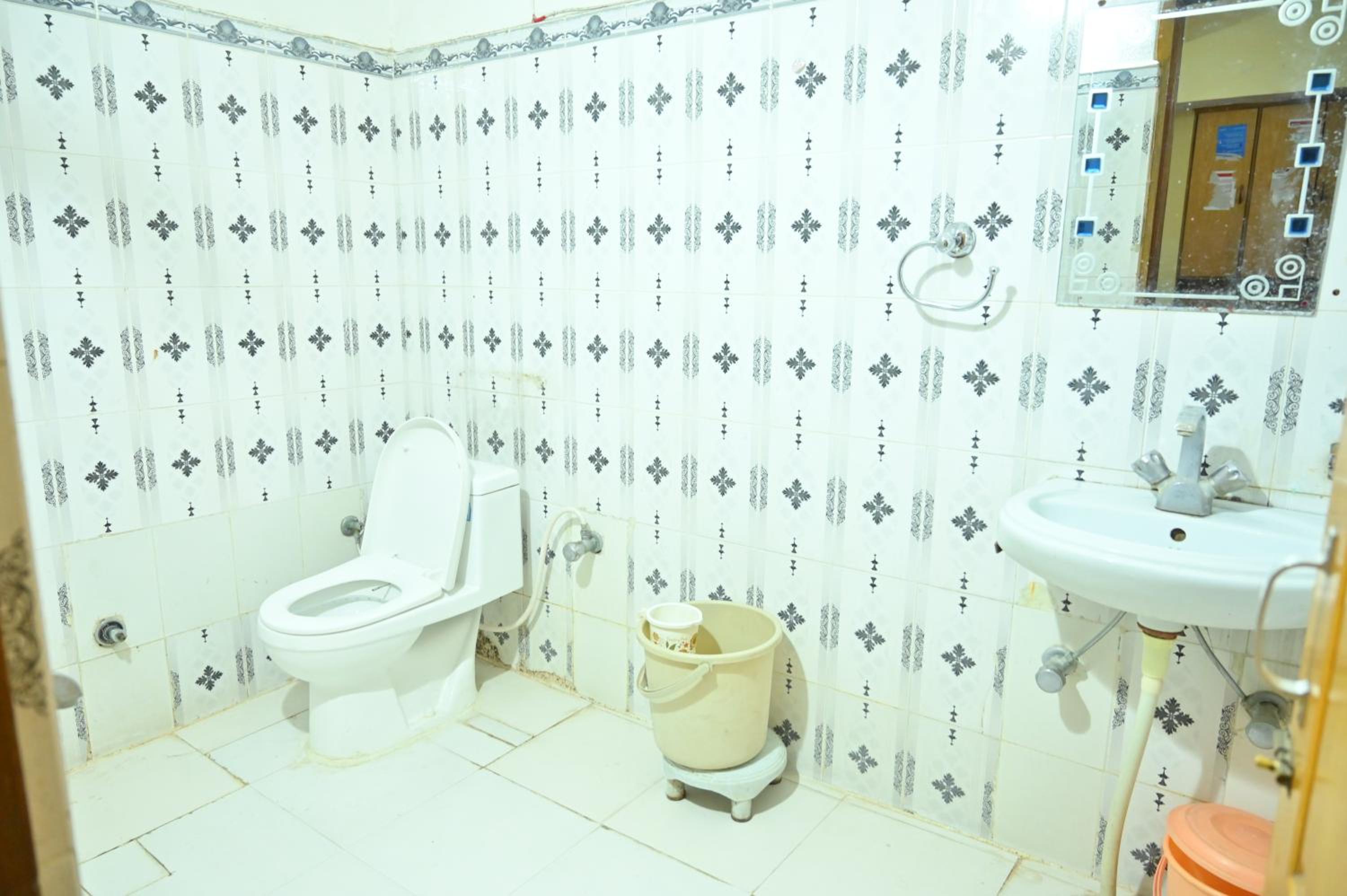 Classic Triple Room - Photo 2