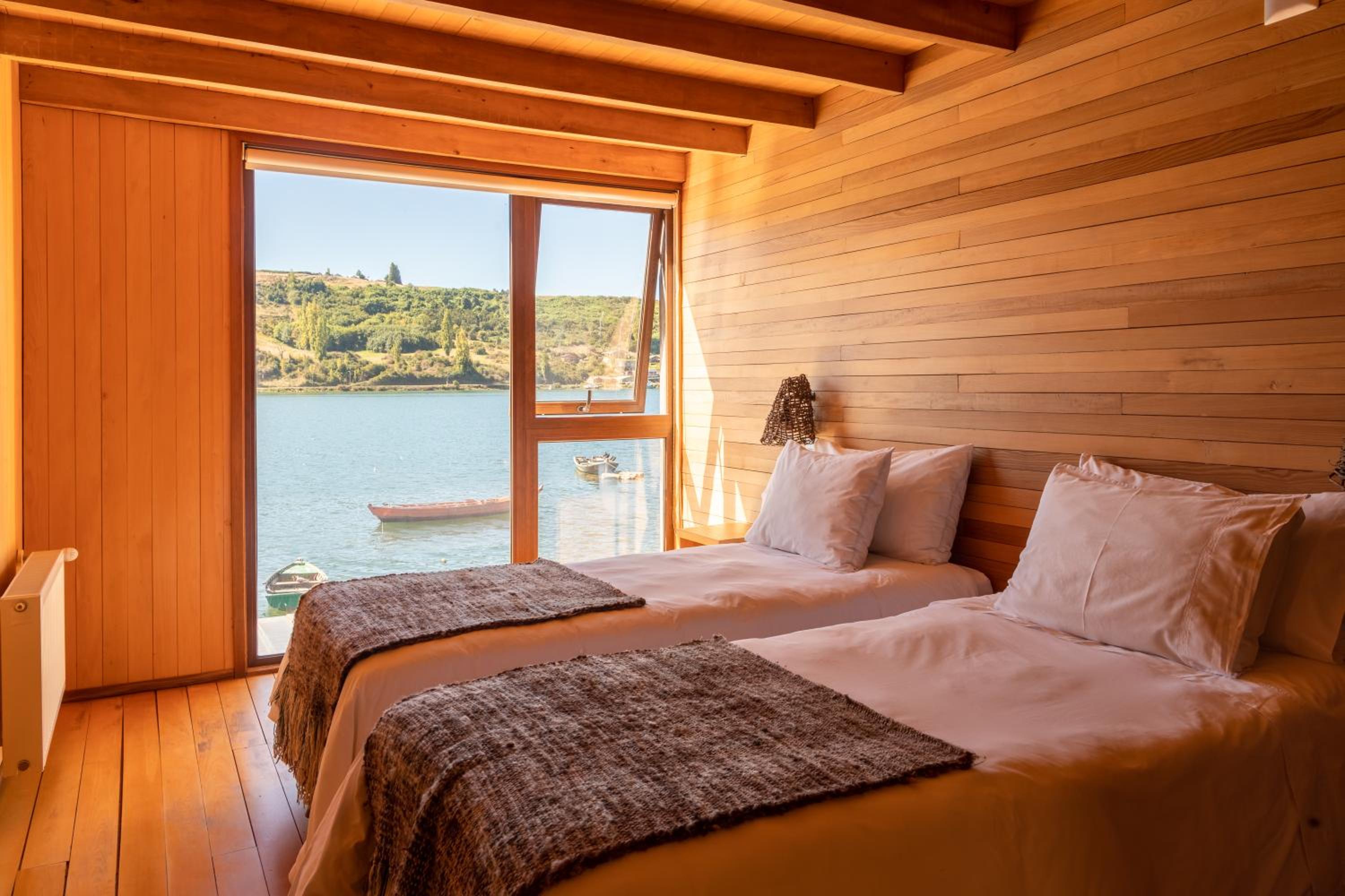 Standard Double or Twin Room with Sea View photo 1