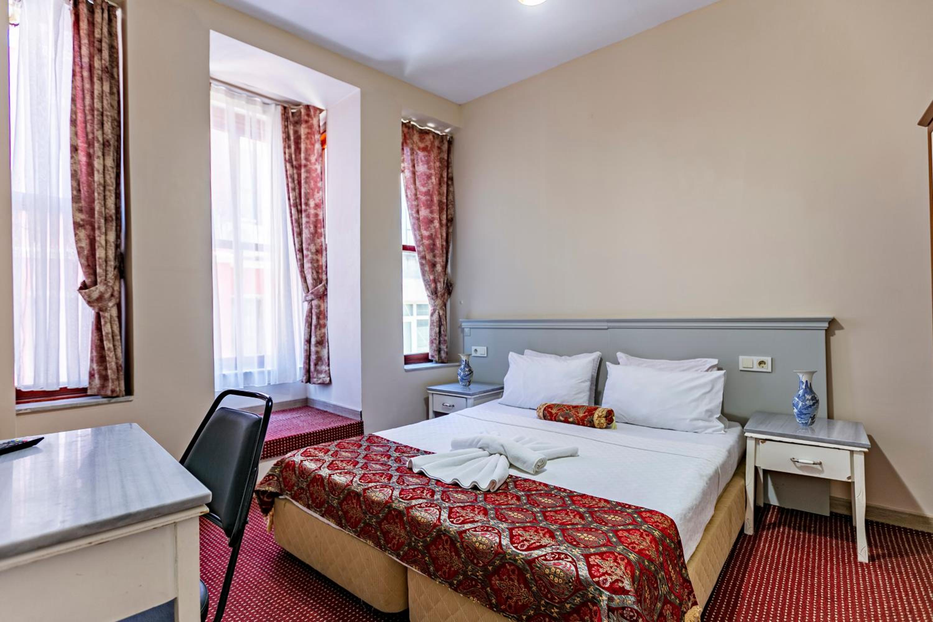 Standard Double Room photo 1