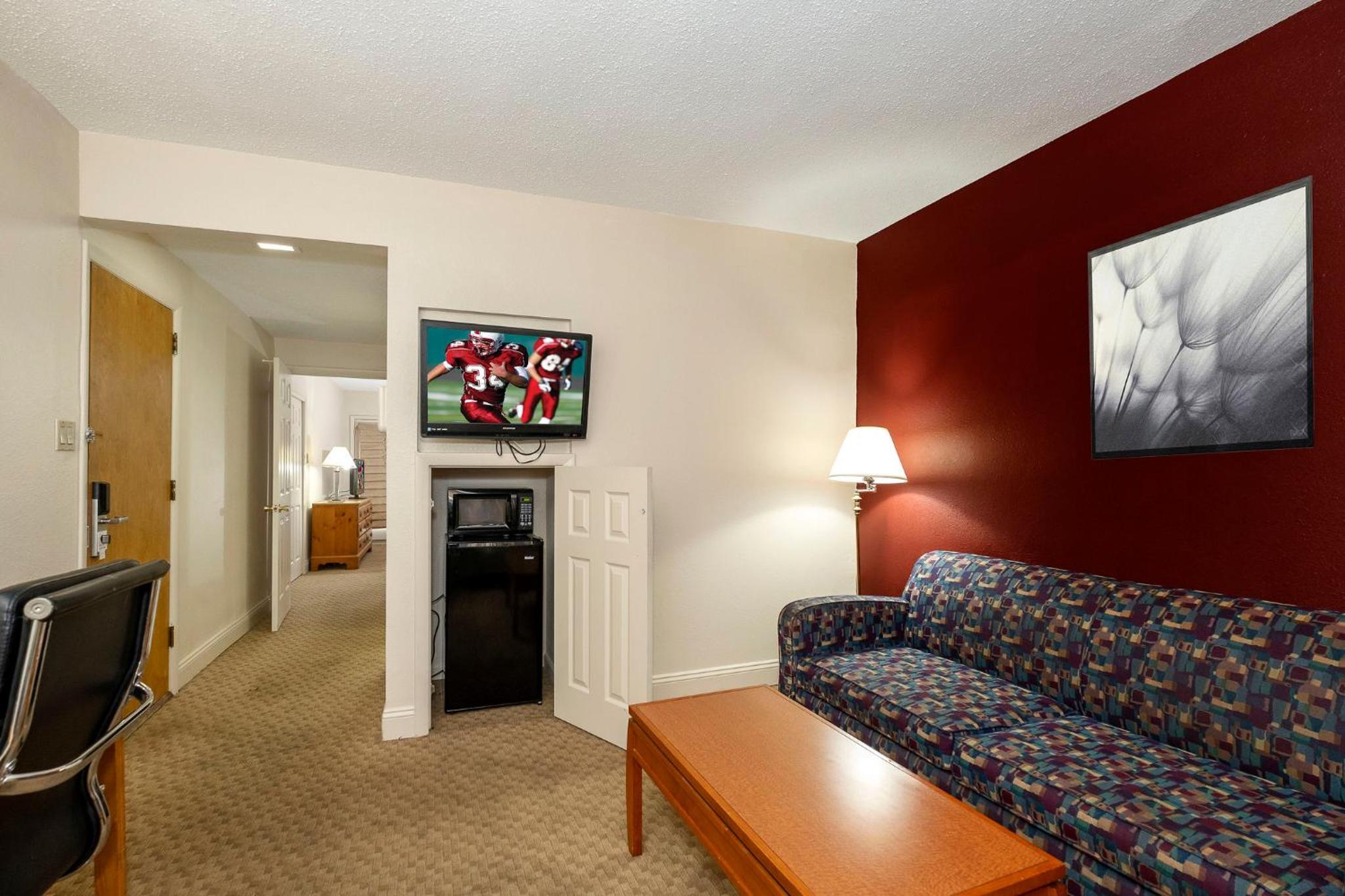 Suite With Two Double Beds Non-Smoking photo 2