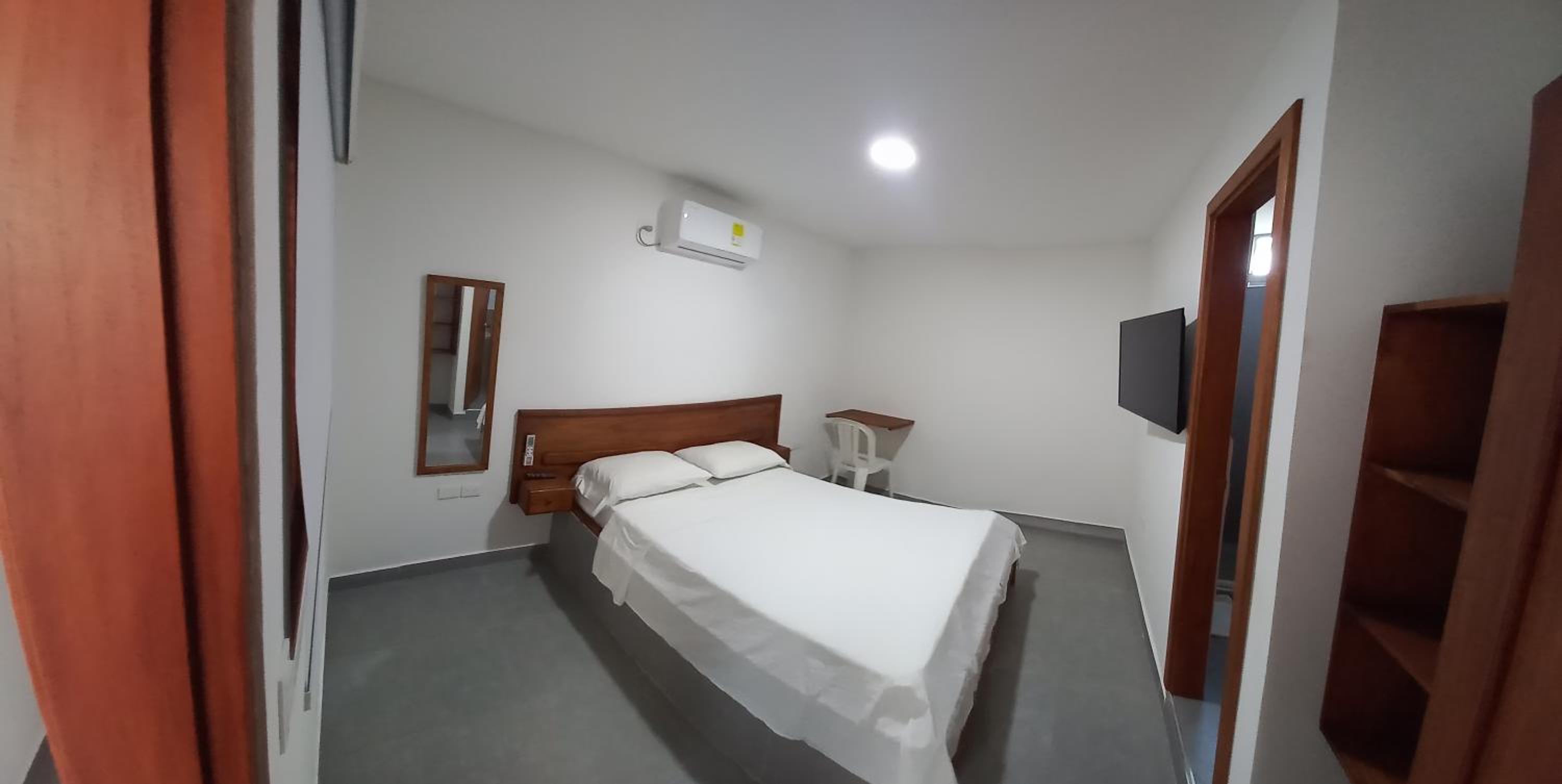 Standard Double Room photo 3