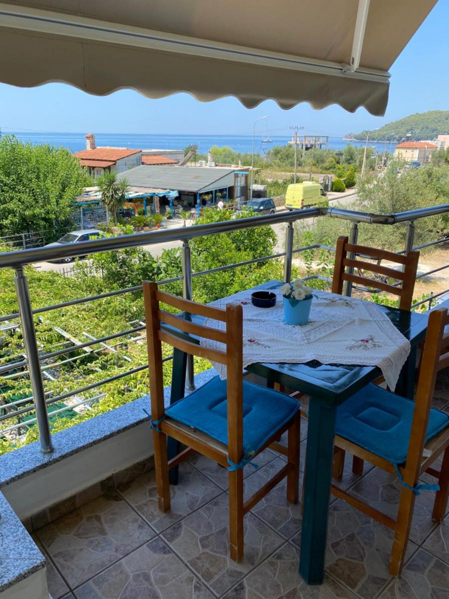 Apartment with Sea View photo 3