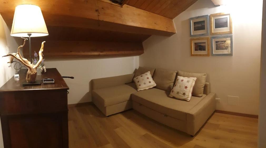 Apartment With Mountain View photo 1
