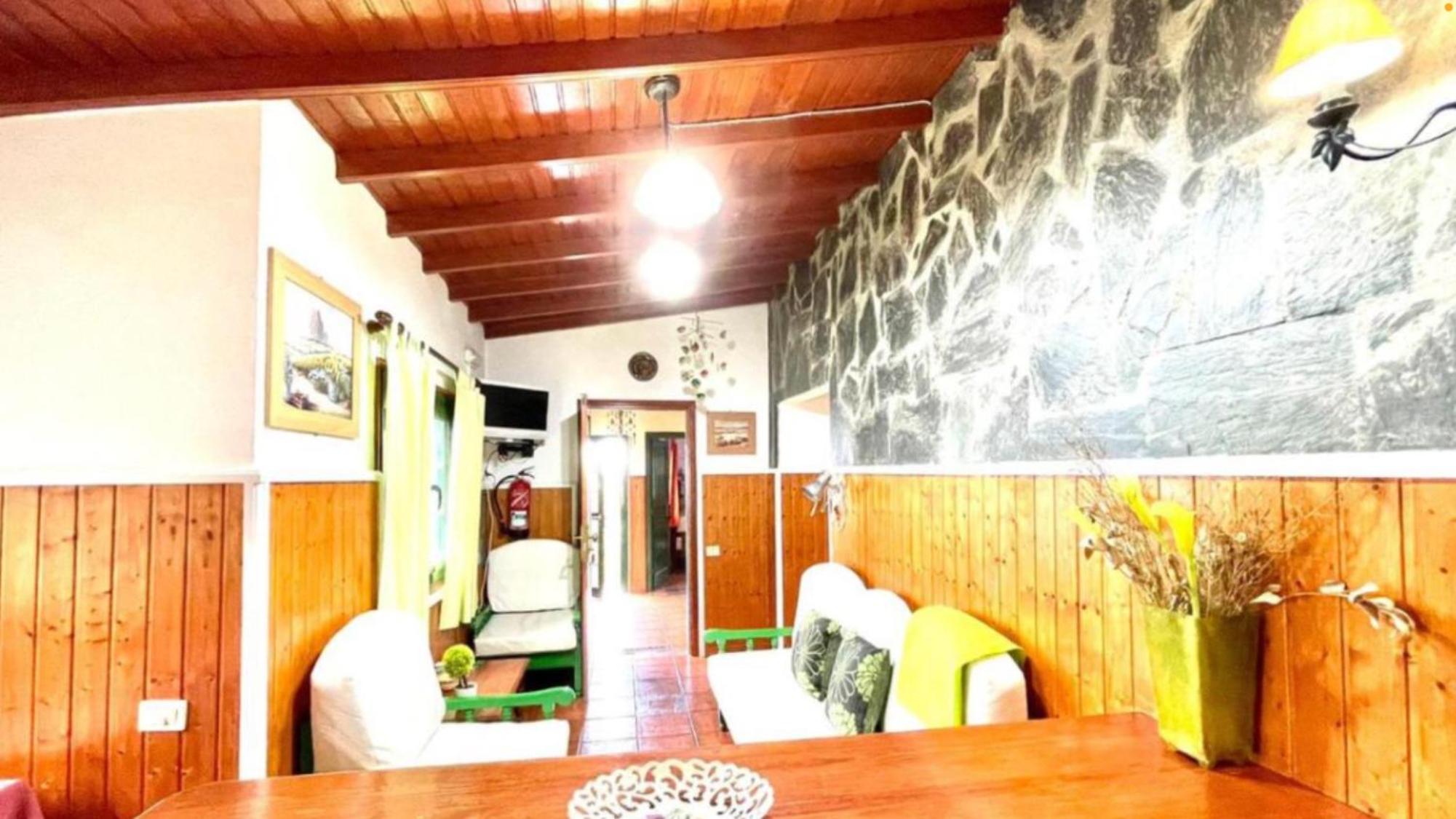 Casa de tres habitaciones