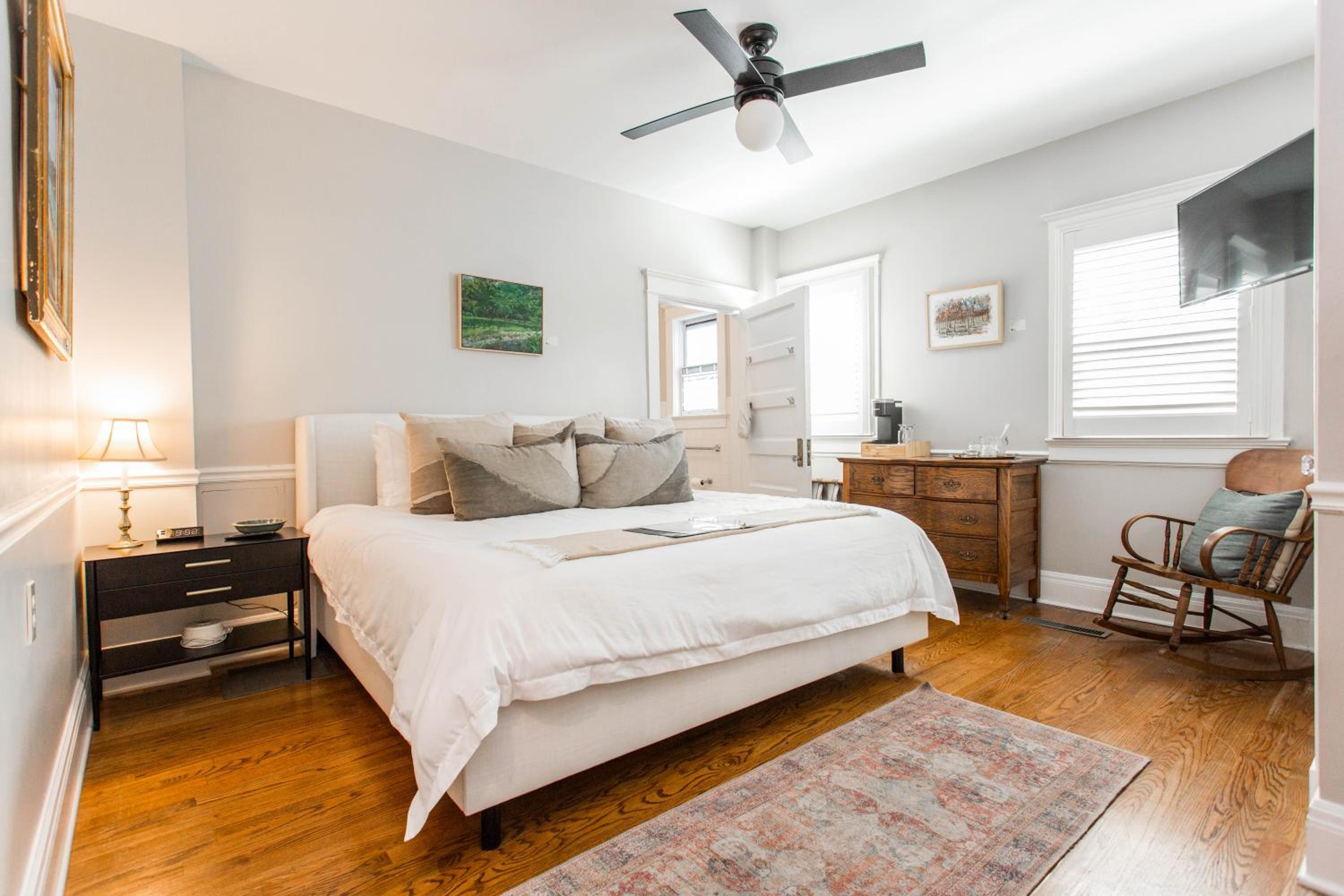 One-Bedroom Suite