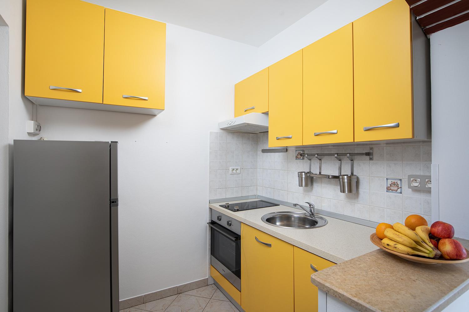 Apartment - Photo 4