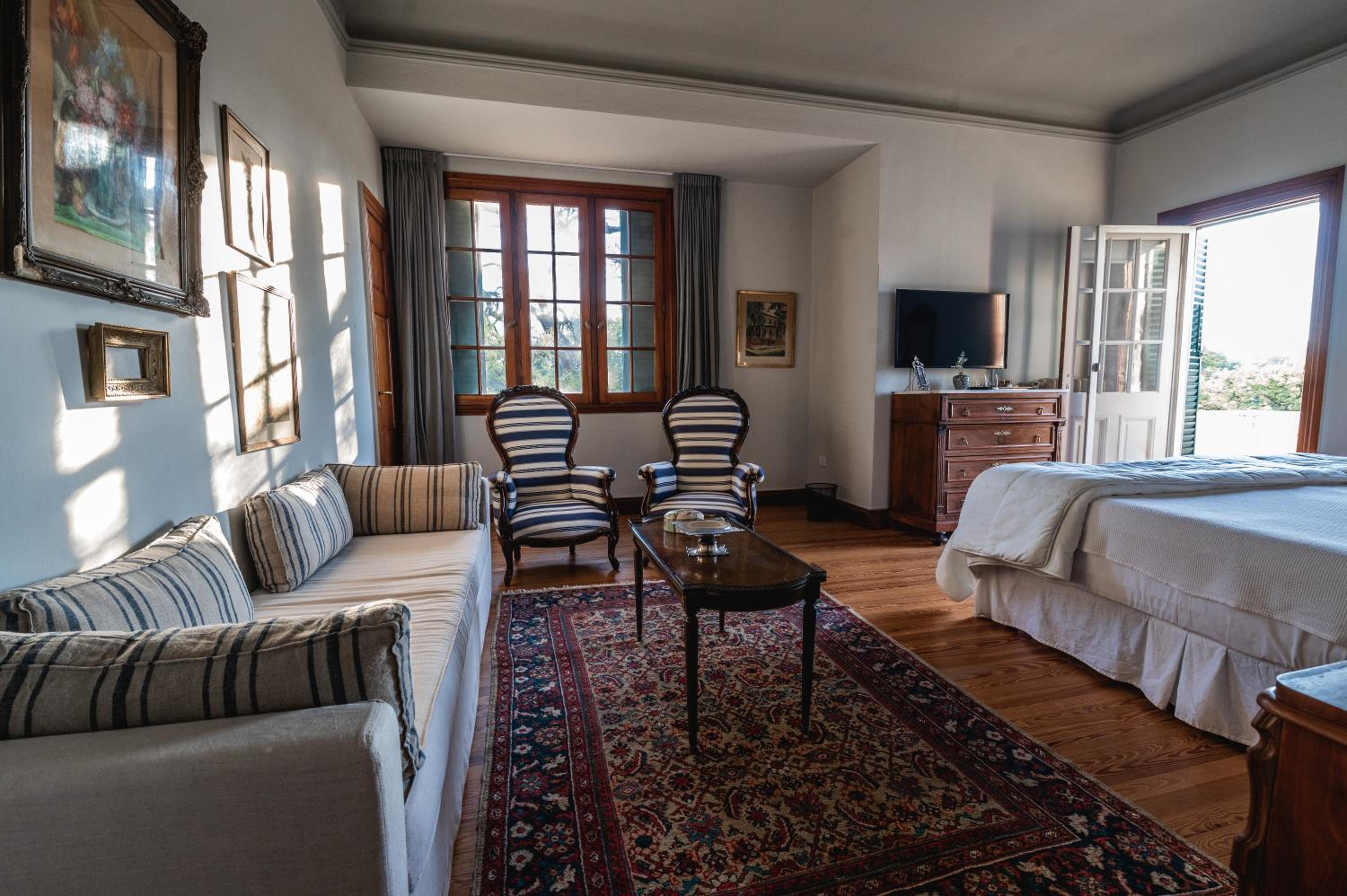 Superior Double or Twin Room with Garden View photo 2