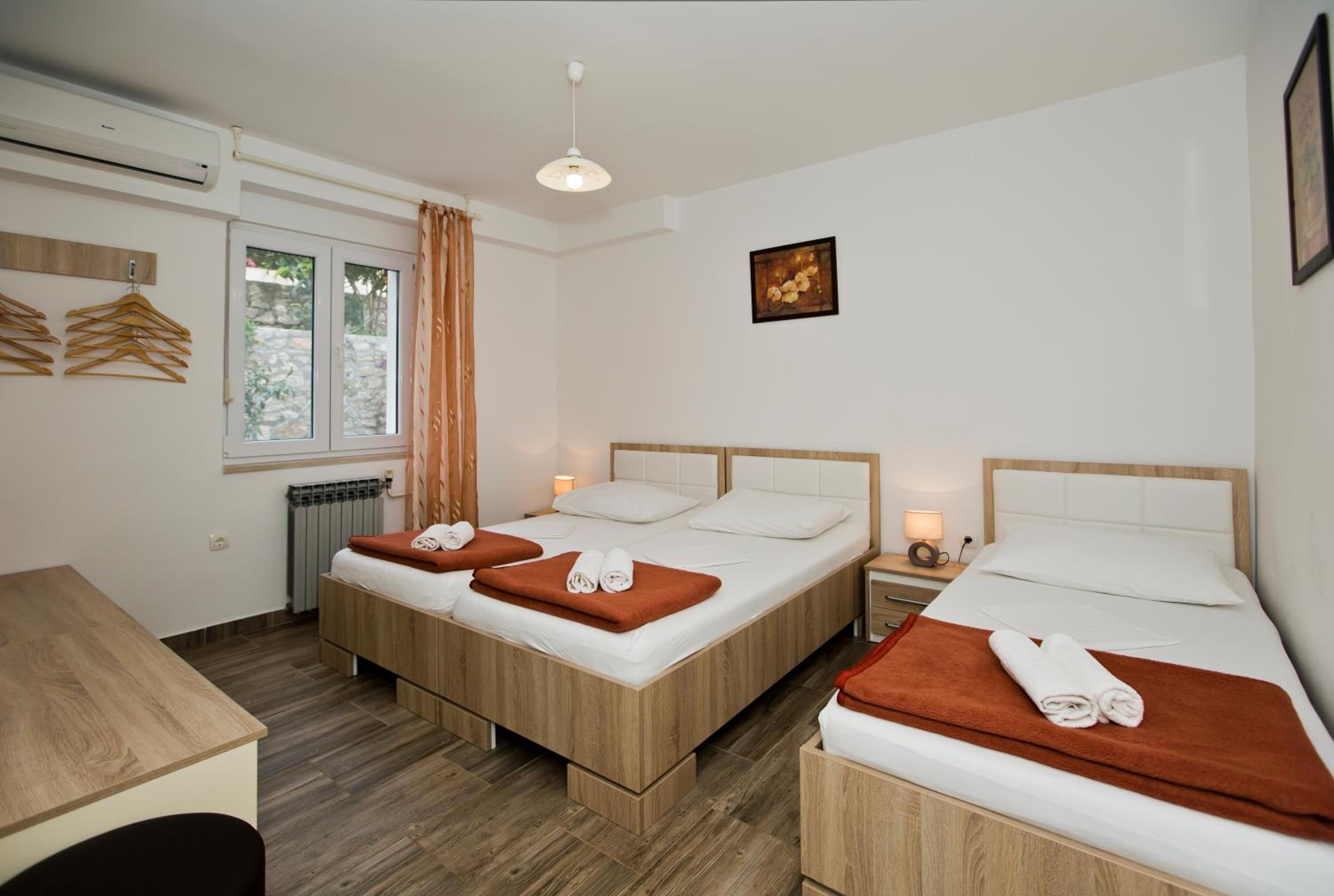 Triple Room with Private Bathroom