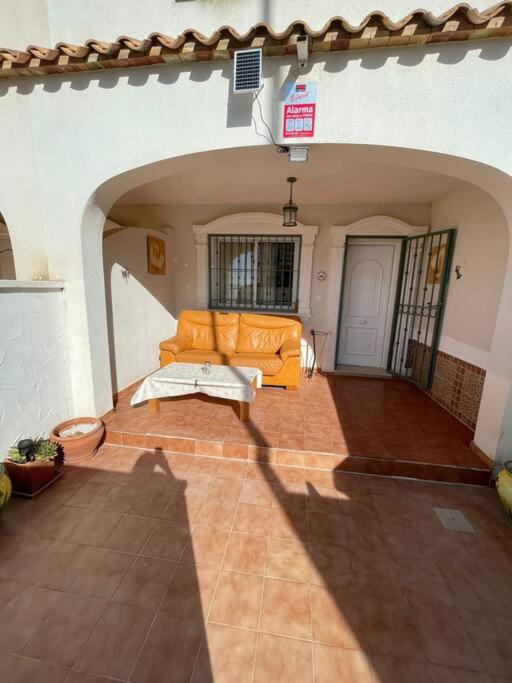 Villa de Dos Habitaciones