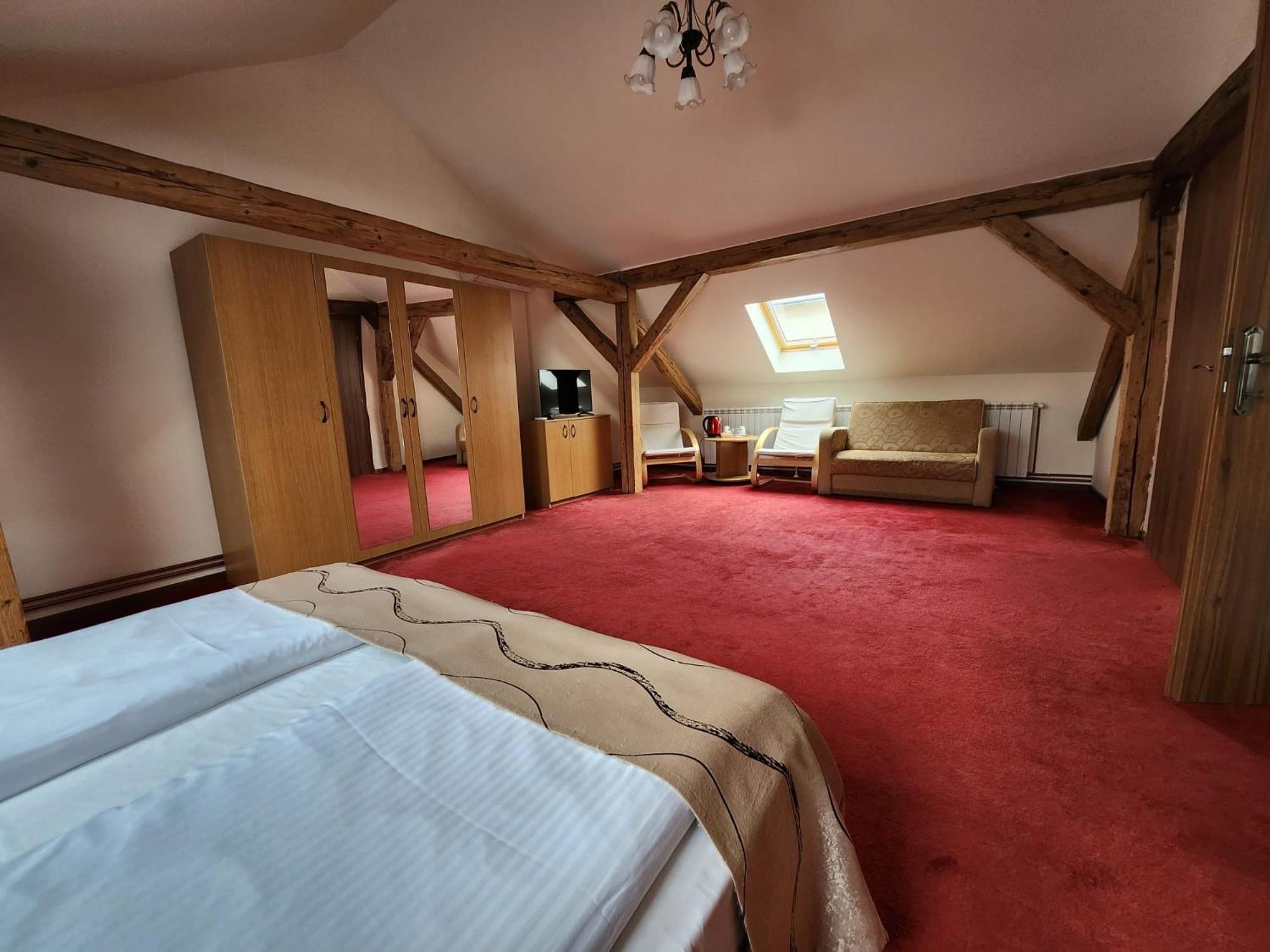 Family Room - Photo 12