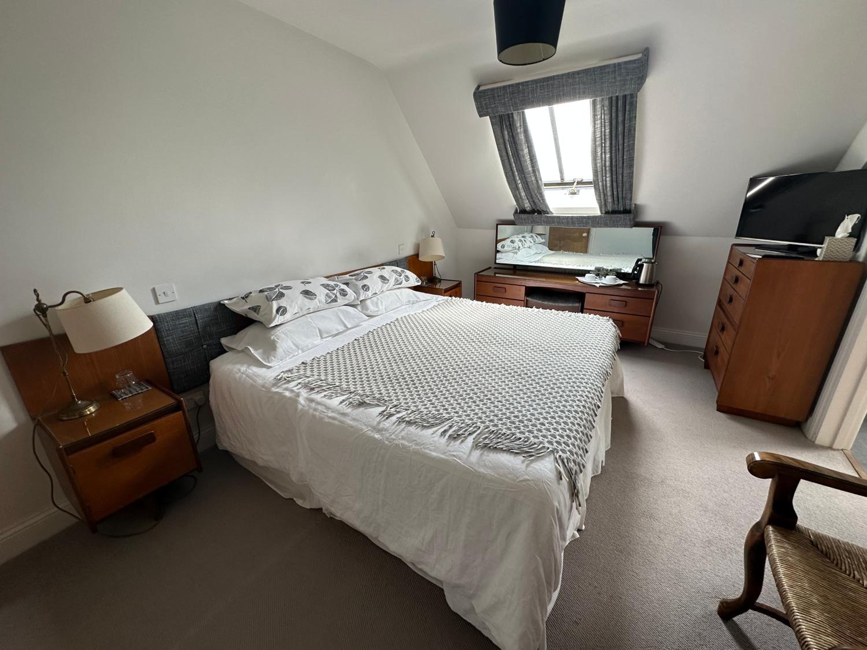 Double Or Twin Room With Private Bathroom